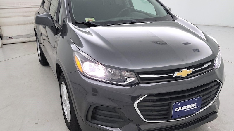 2019 Chevrolet Trax LS Hero Image