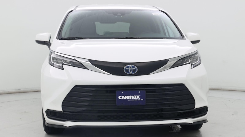 2022 Toyota Sienna LE 5