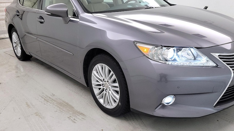2014 Lexus ES 350 Hero Image