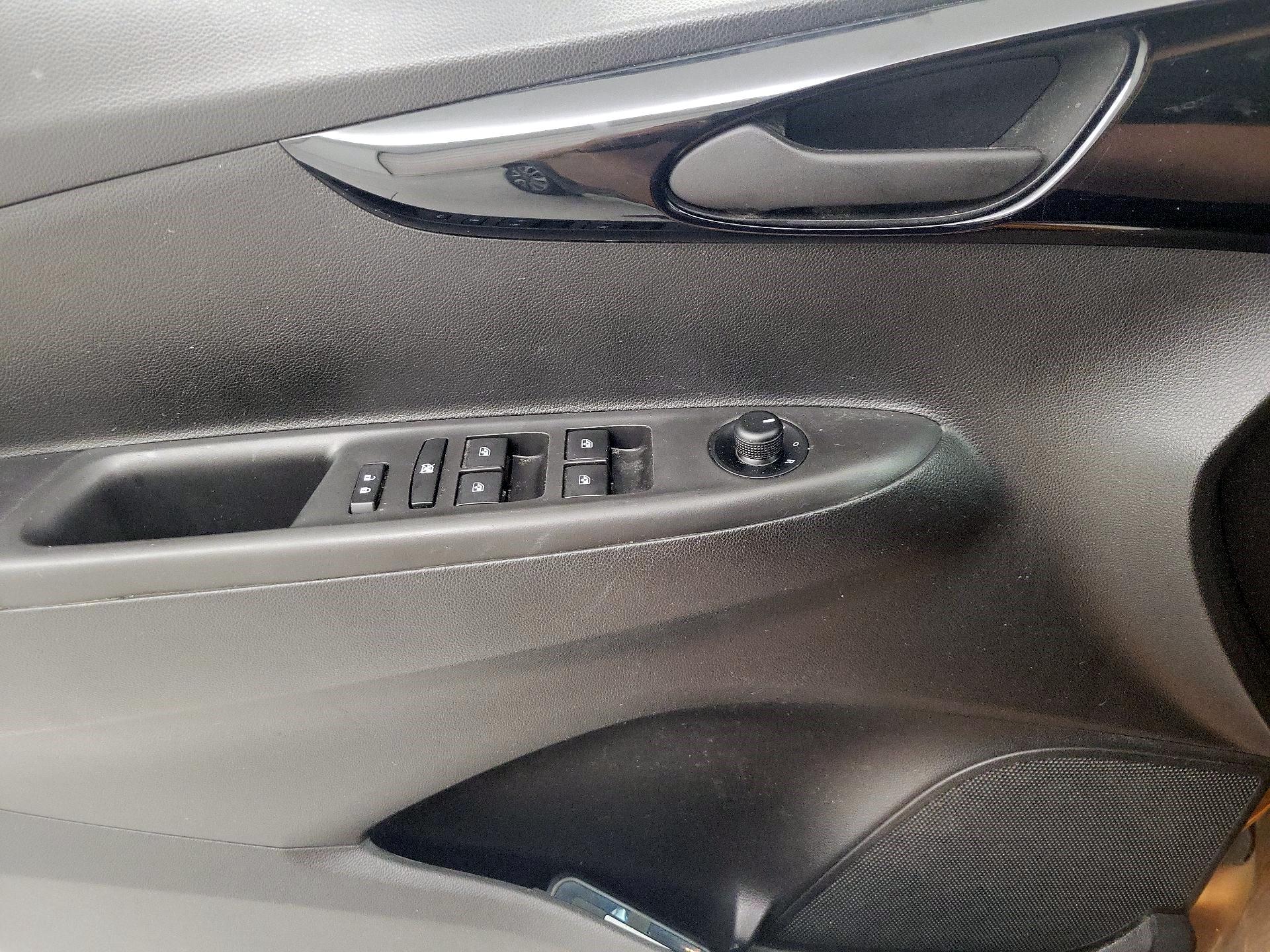 Thumbnail: 2020 Chevrolet Spark - 12