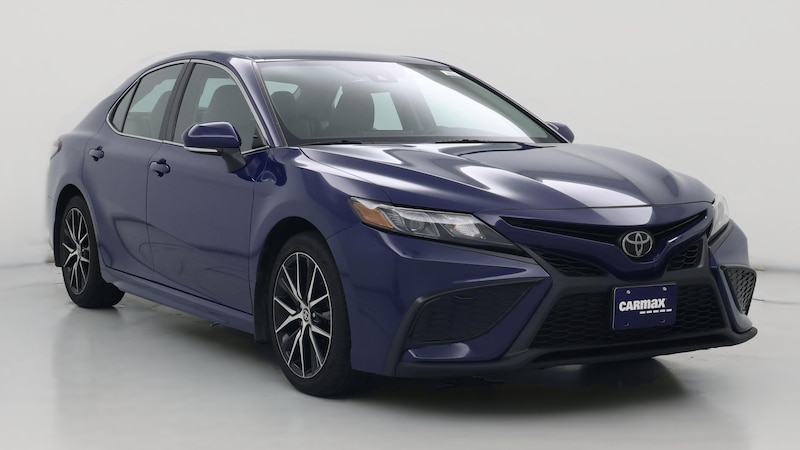 2023 Toyota Camry SE Hero Image