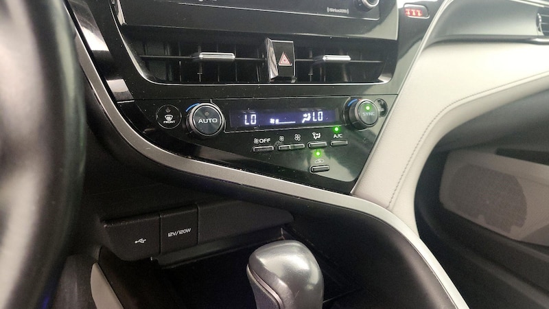 2023 Toyota Camry SE 16