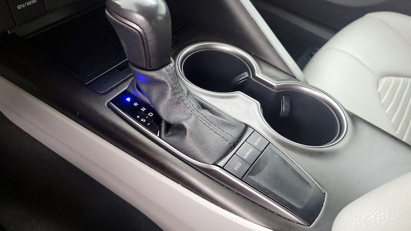 2023 Toyota Camry SE 17