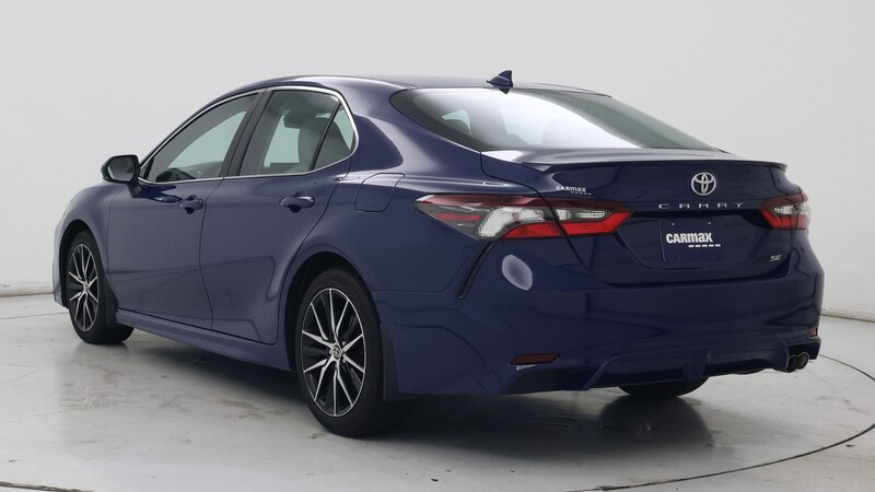 2023 Toyota Camry SE 2