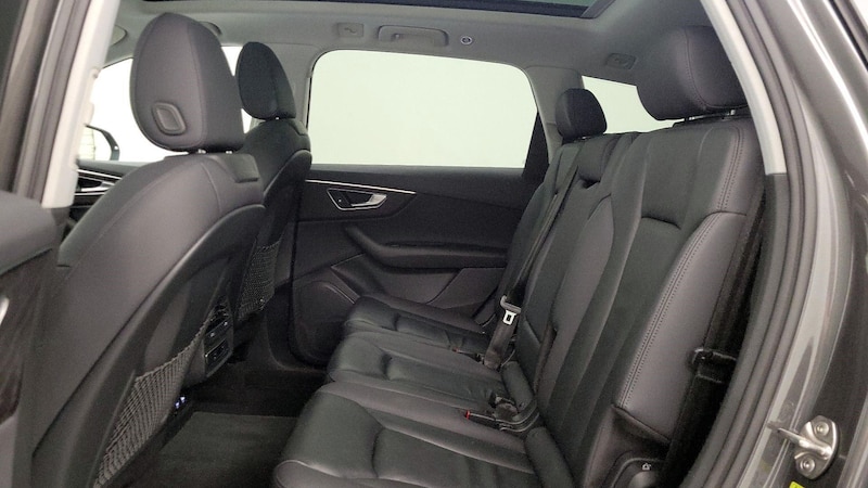 2020 Audi Q7 Premium 21