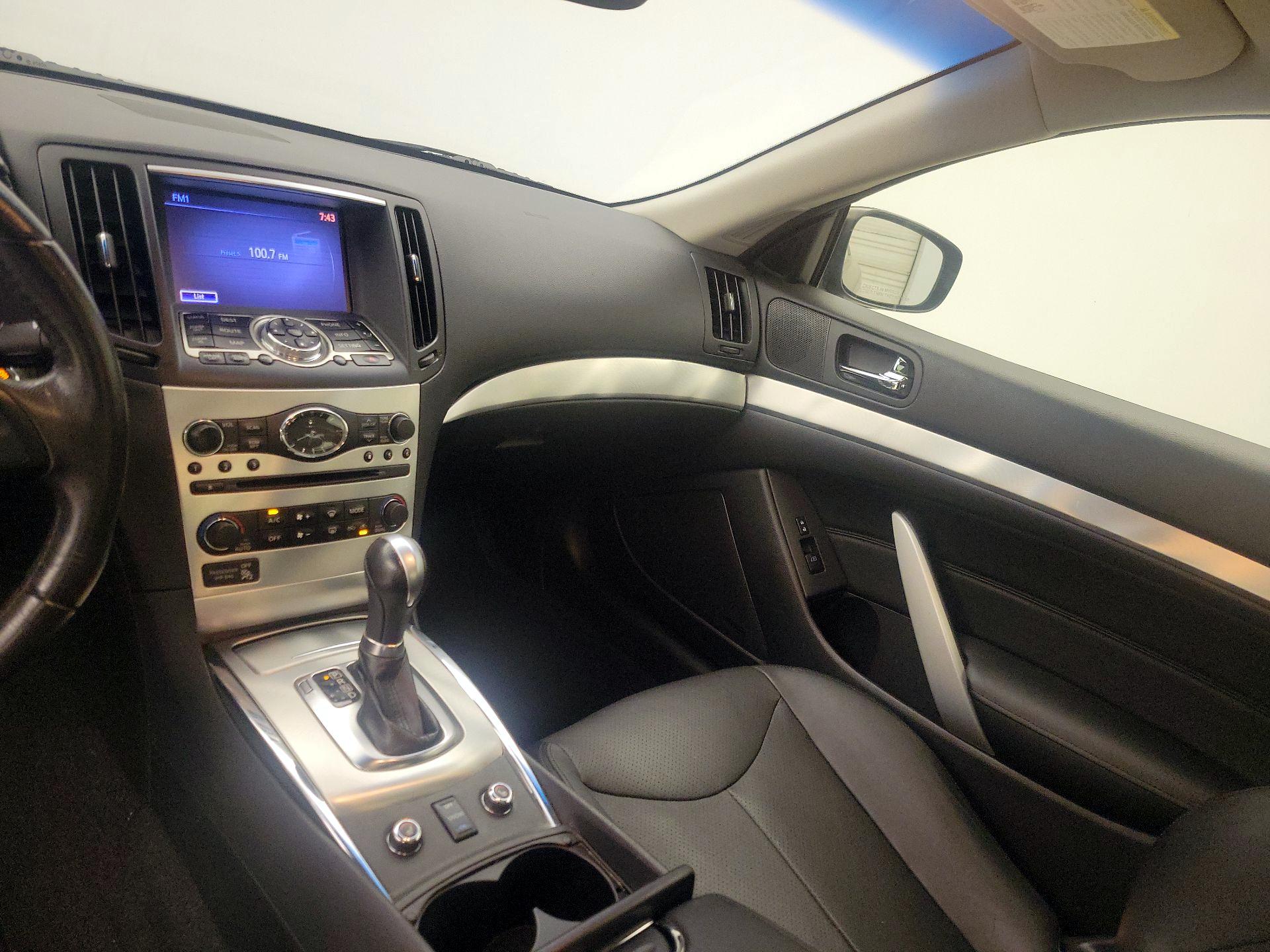 Thumbnail: 2014 INFINITI Q60 - 9