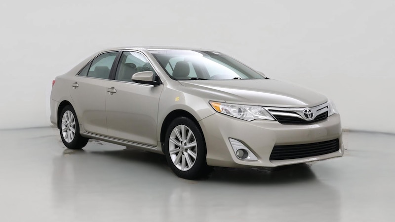 2014 Toyota Camry XLE Hero Image