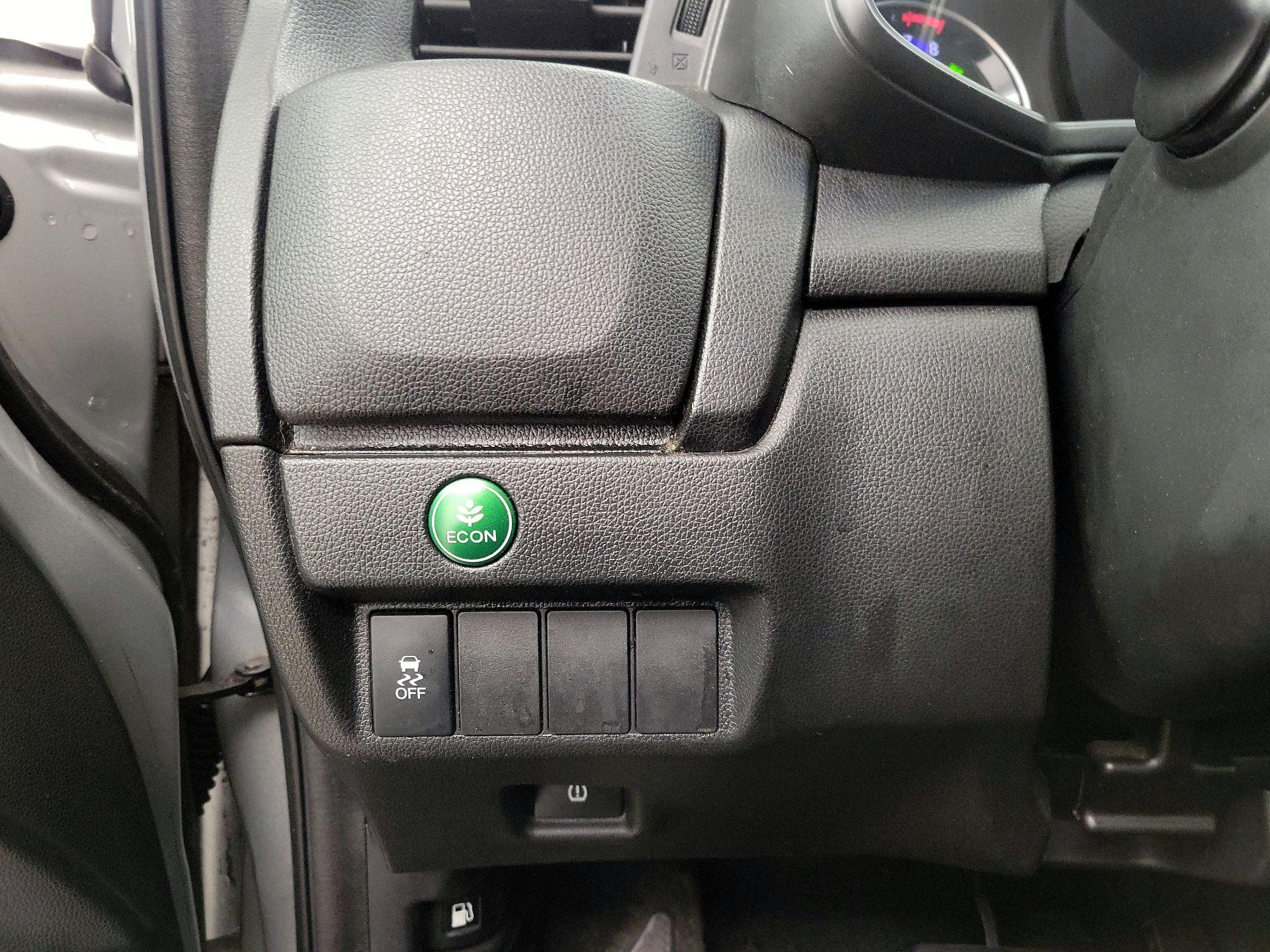 Thumbnail: 2015 Honda Fit - 13