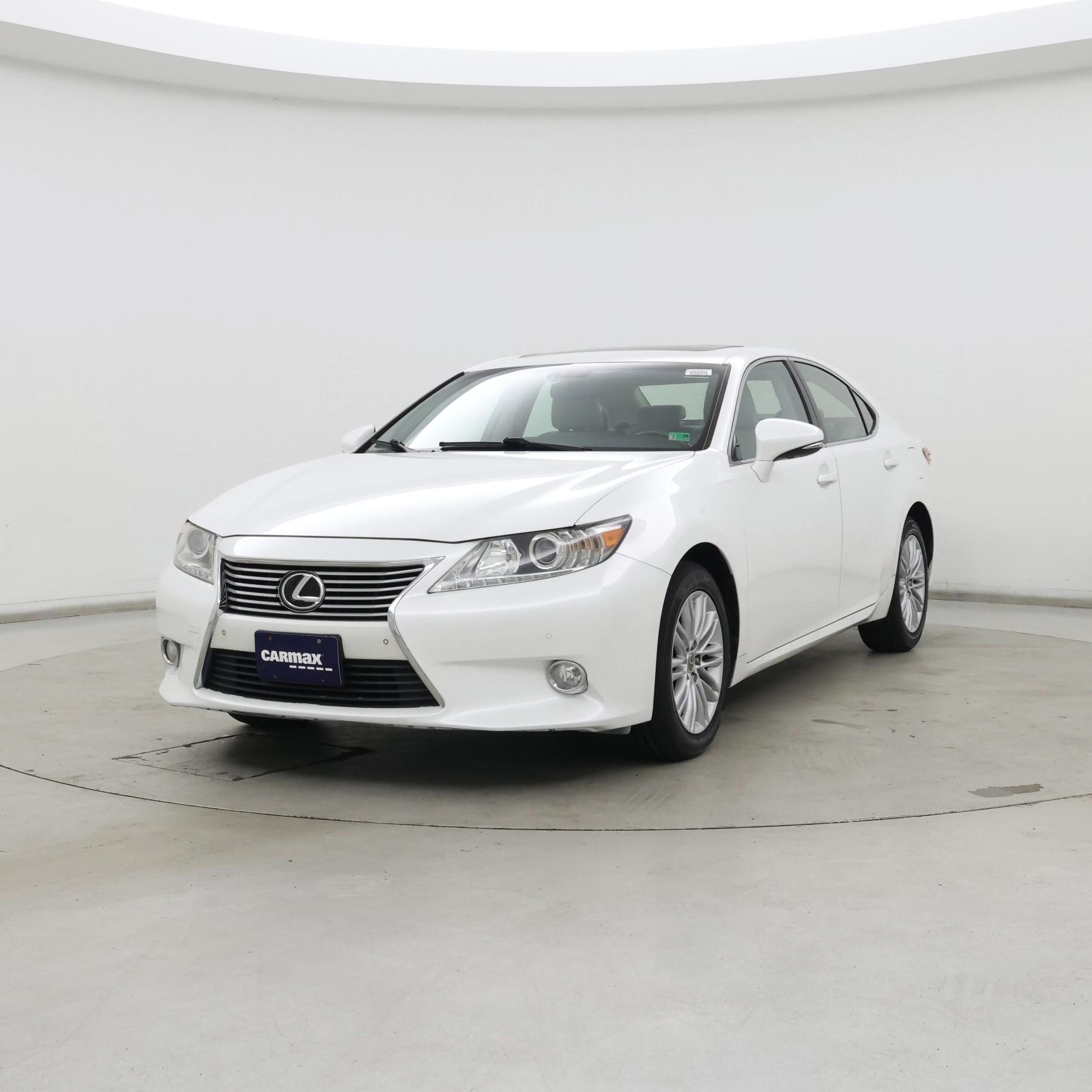 Thumbnail: 2013 Lexus ES - 4
