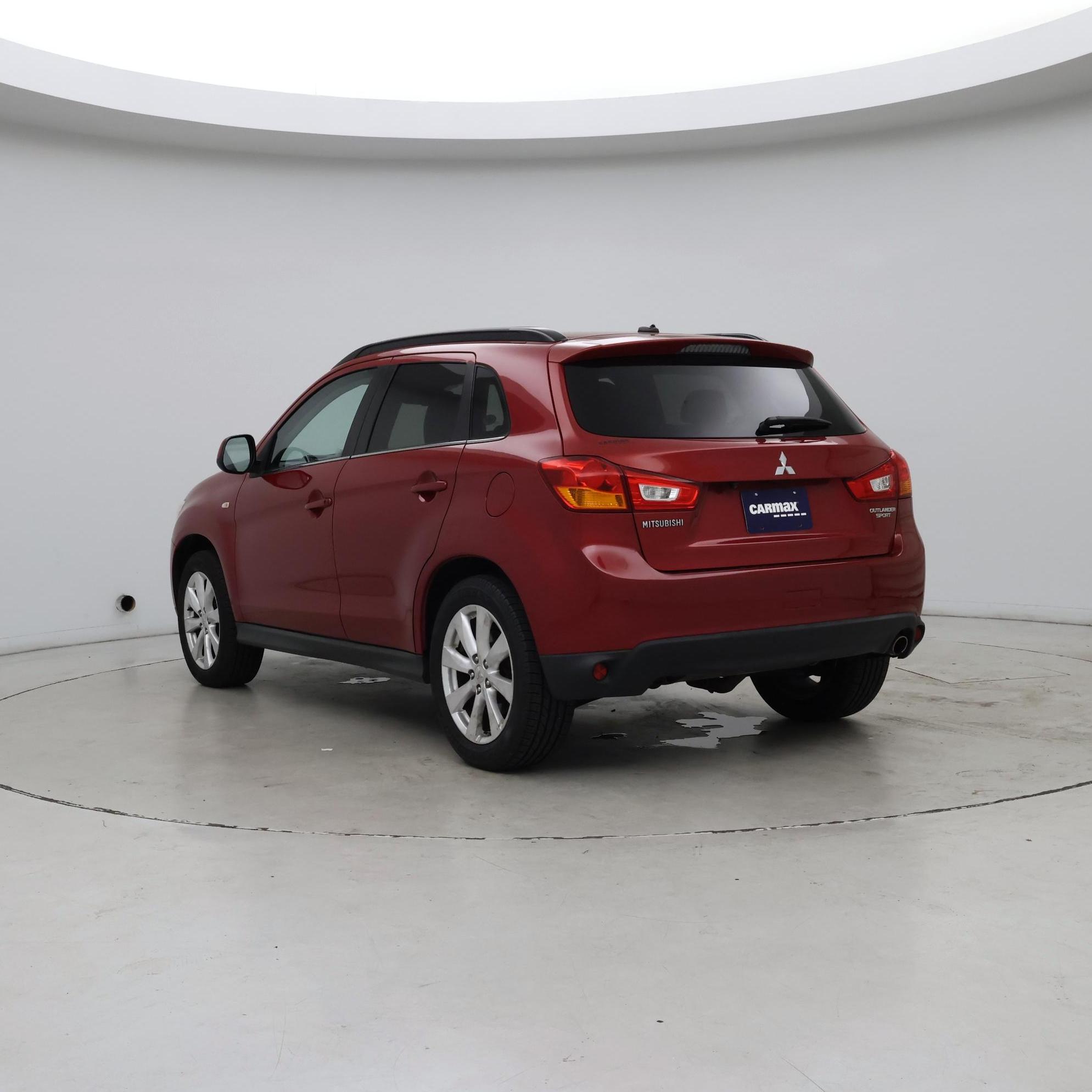 Thumbnail: 2014 Mitsubishi Outlander Sport - 2