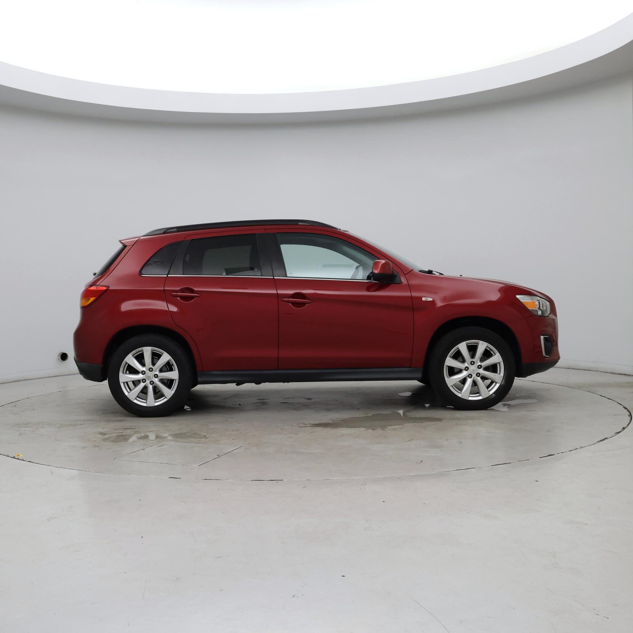 Thumbnail: 2014 Mitsubishi Outlander Sport - 7