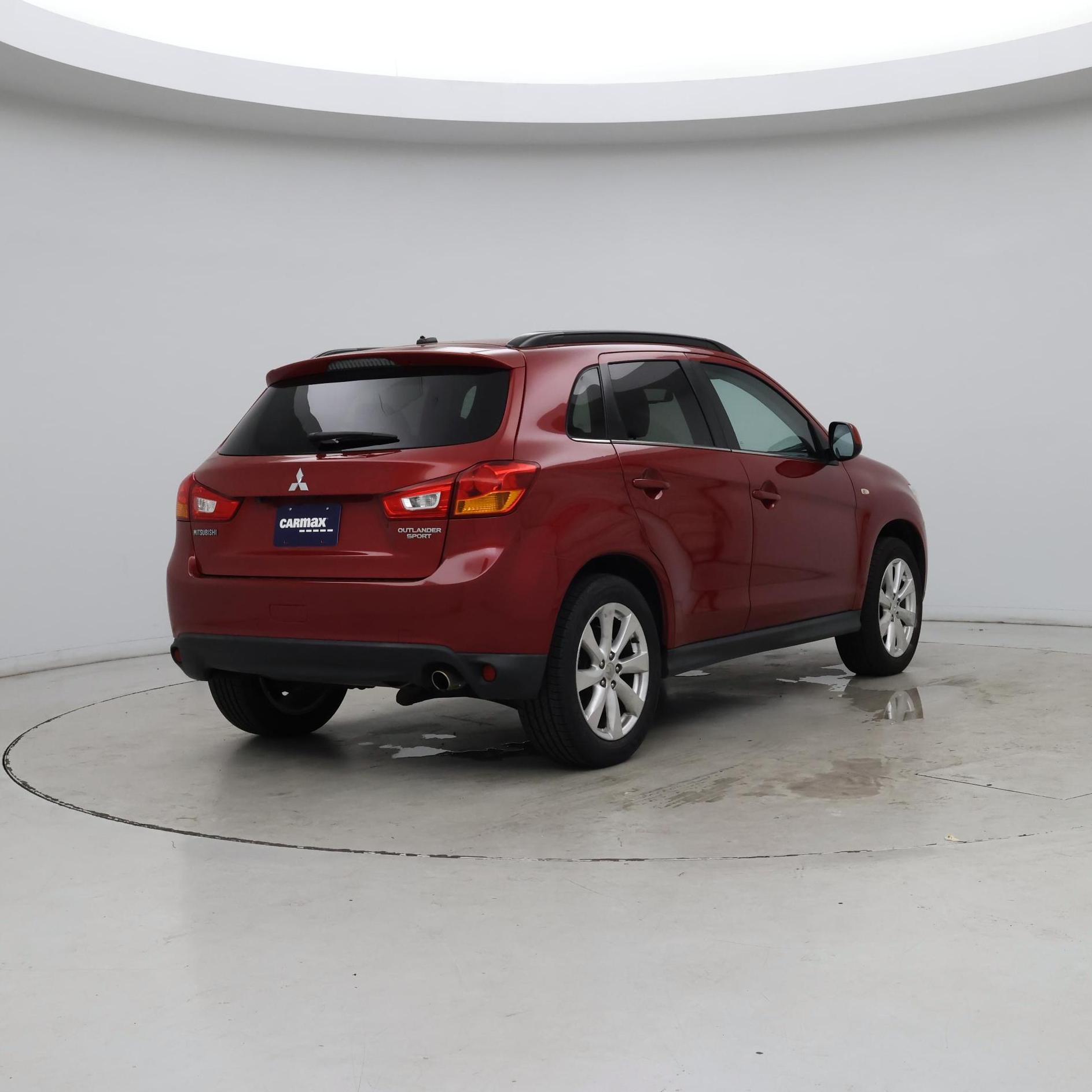 Thumbnail: 2014 Mitsubishi Outlander Sport - 8