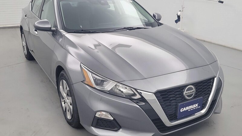 2021 Nissan Altima S Hero Image