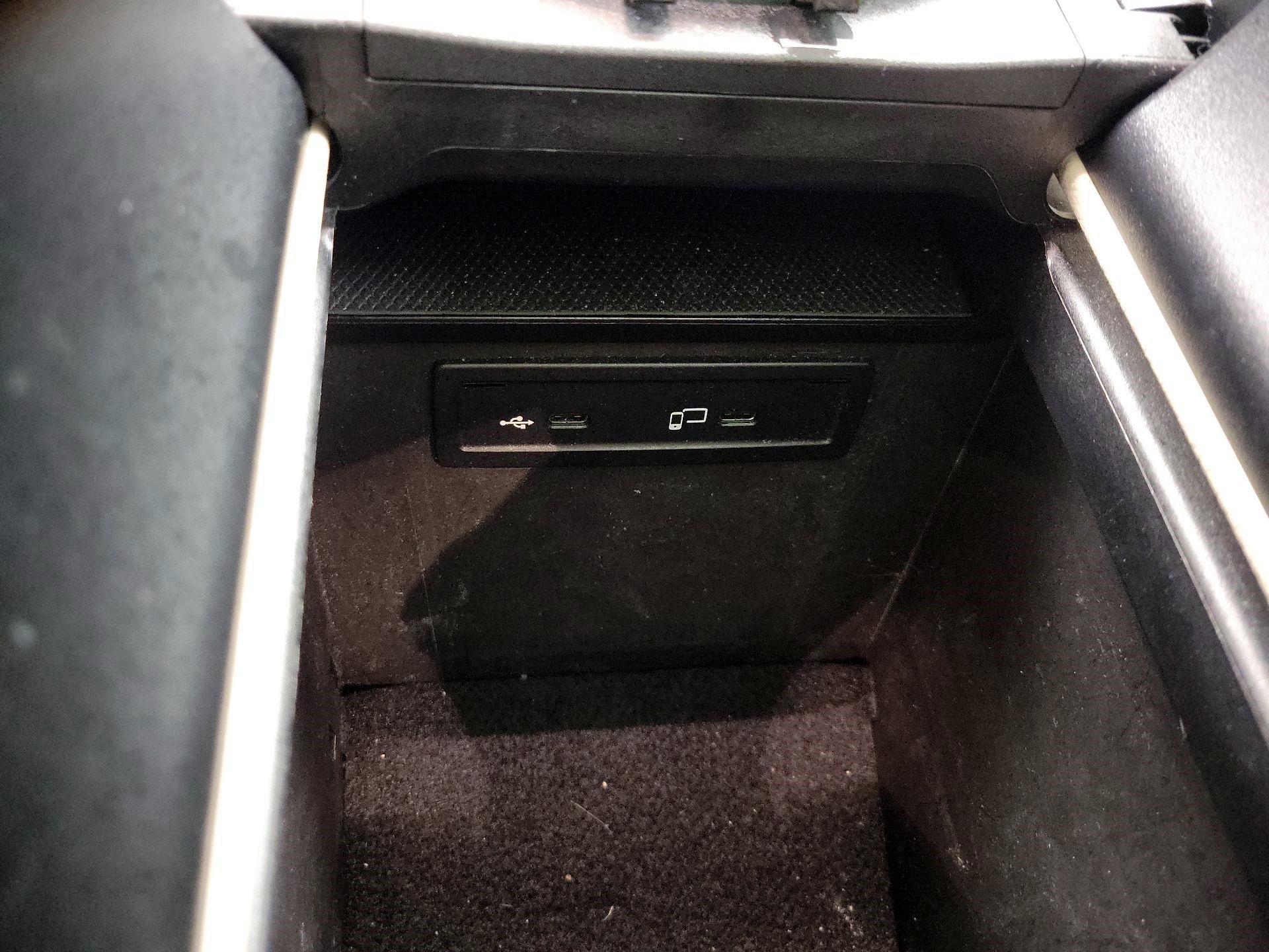 Thumbnail: 2021 Mercedes-Benz GLC - 18