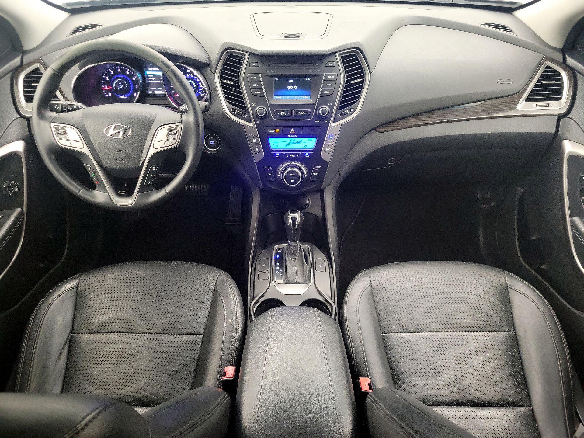 Thumbnail: 2015 Hyundai Santa Fe - 9