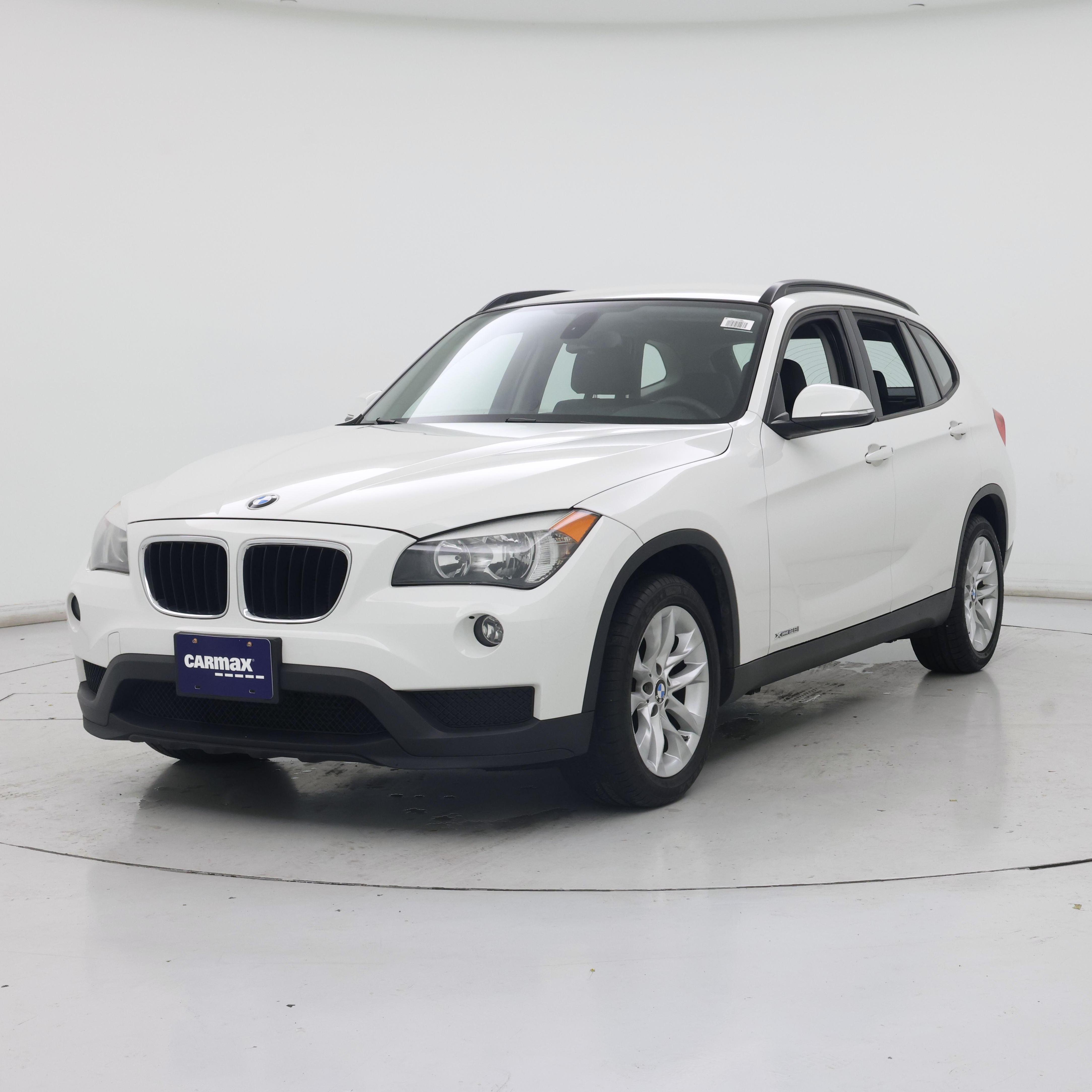 Thumbnail: 2015 BMW X1 - 4