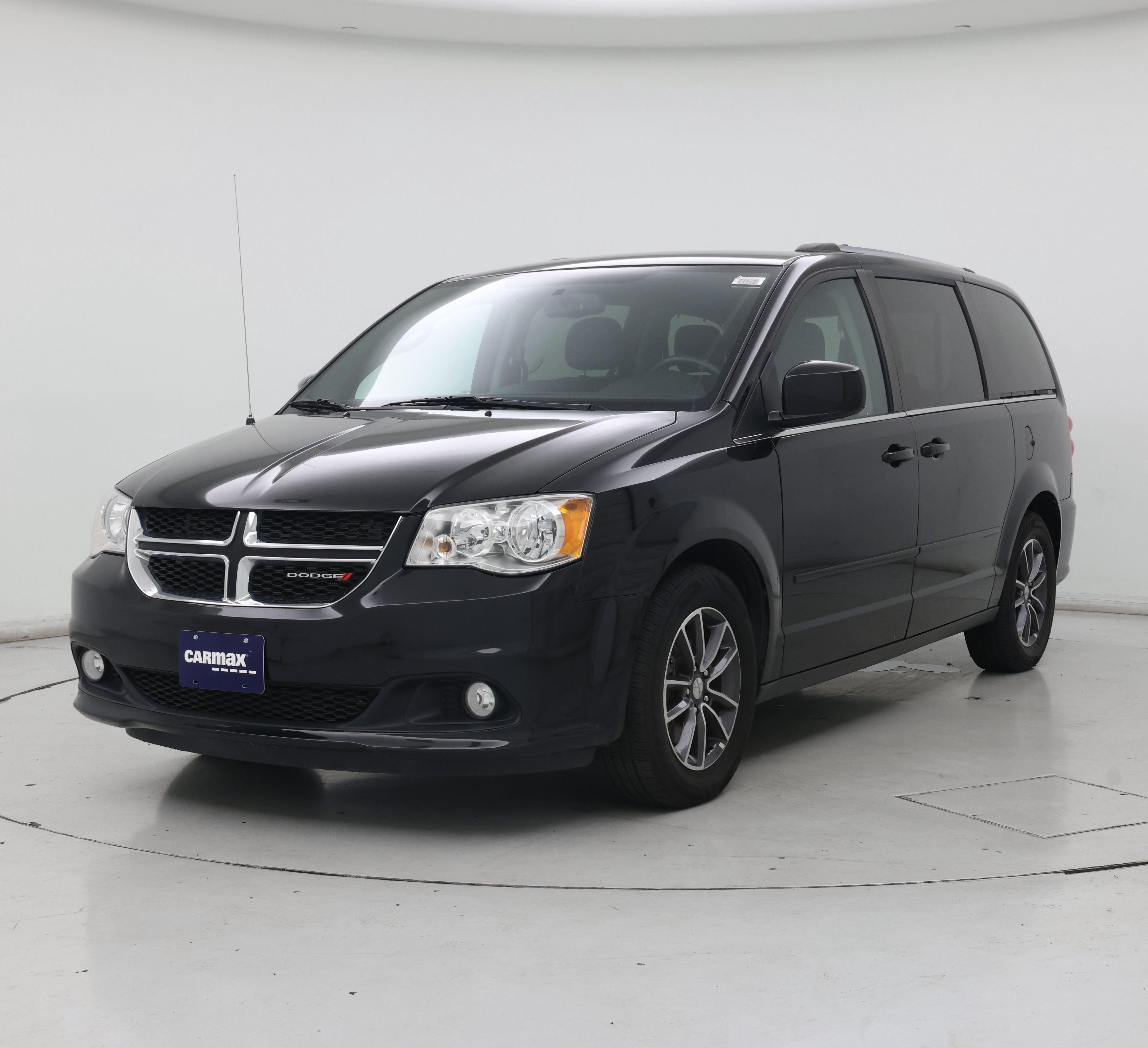 Thumbnail: 2016 Dodge Grand Caravan - 4