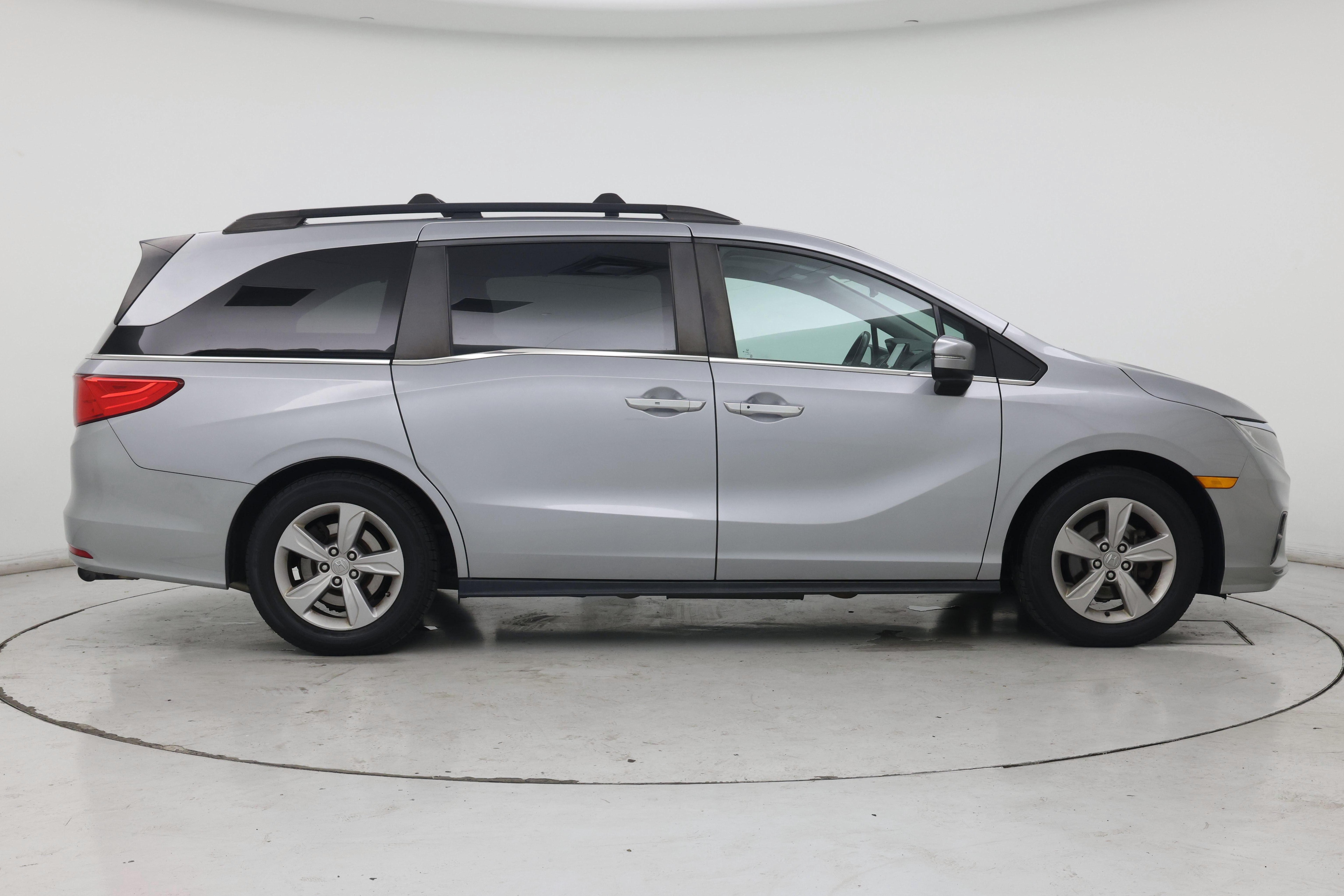 Thumbnail: 2020 Honda Odyssey - 7