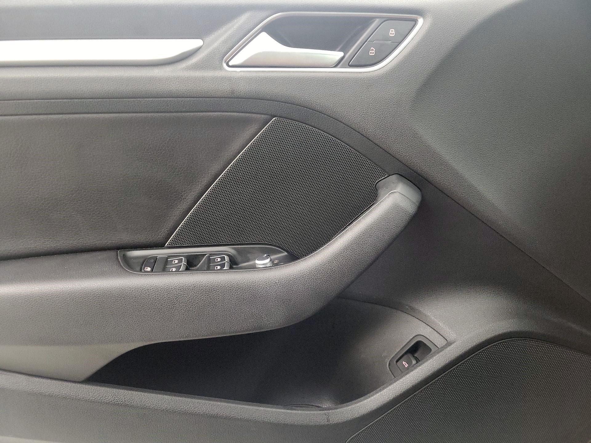 Thumbnail: 2016 Audi A3 - 12