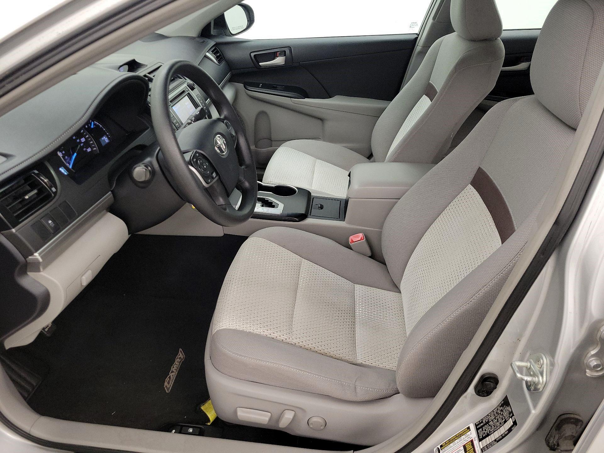 Thumbnail: 2013 Toyota Camry - 11