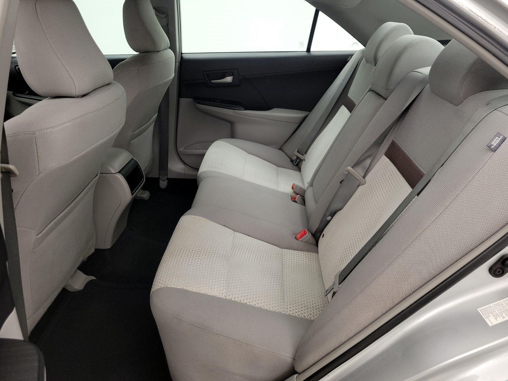 Thumbnail: 2013 Toyota Camry - 19