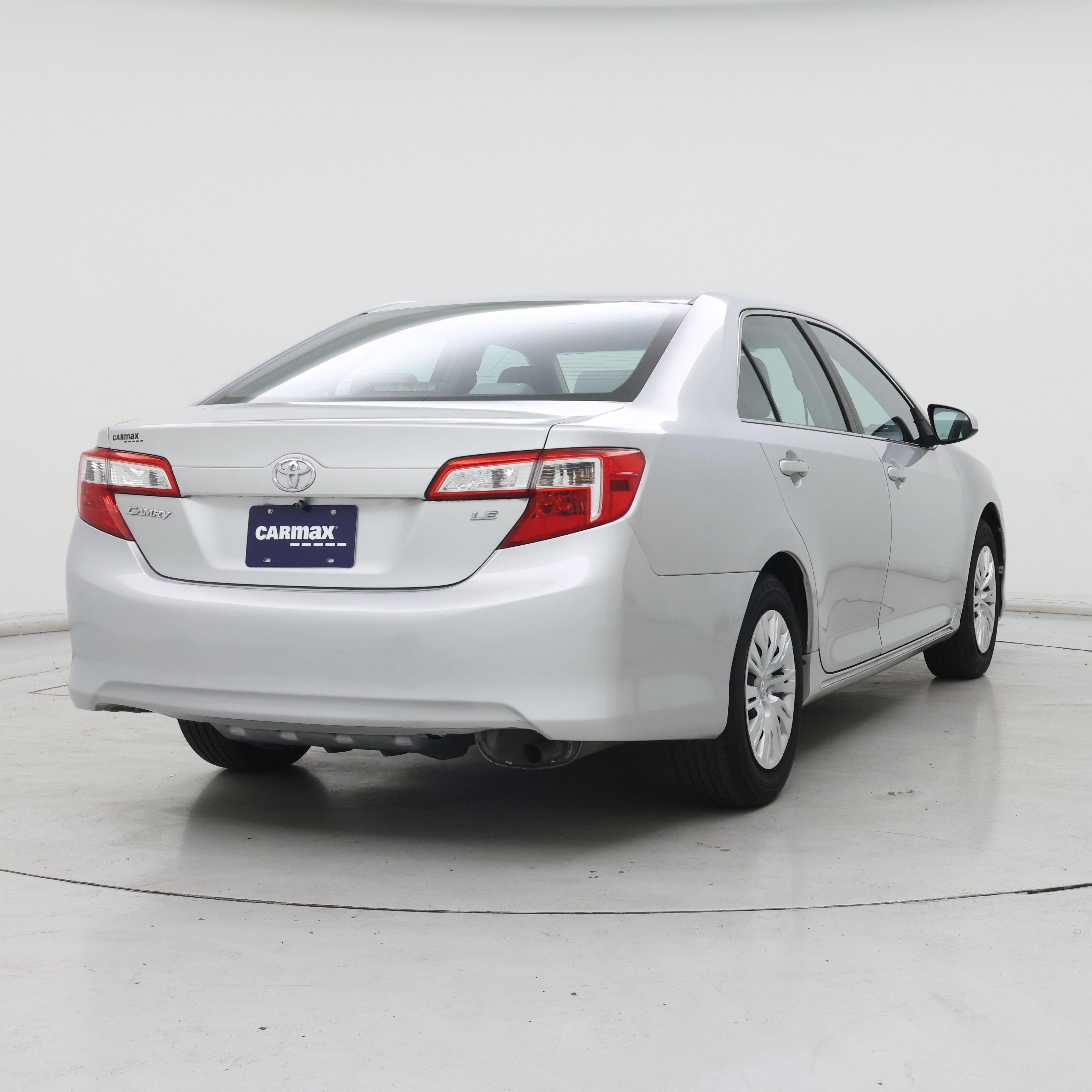 Thumbnail: 2013 Toyota Camry - 8