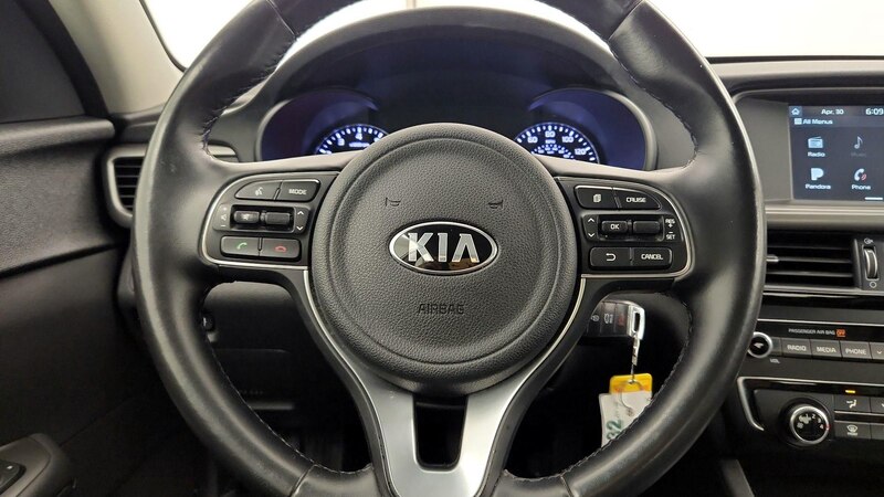 2018 Kia Optima S 10