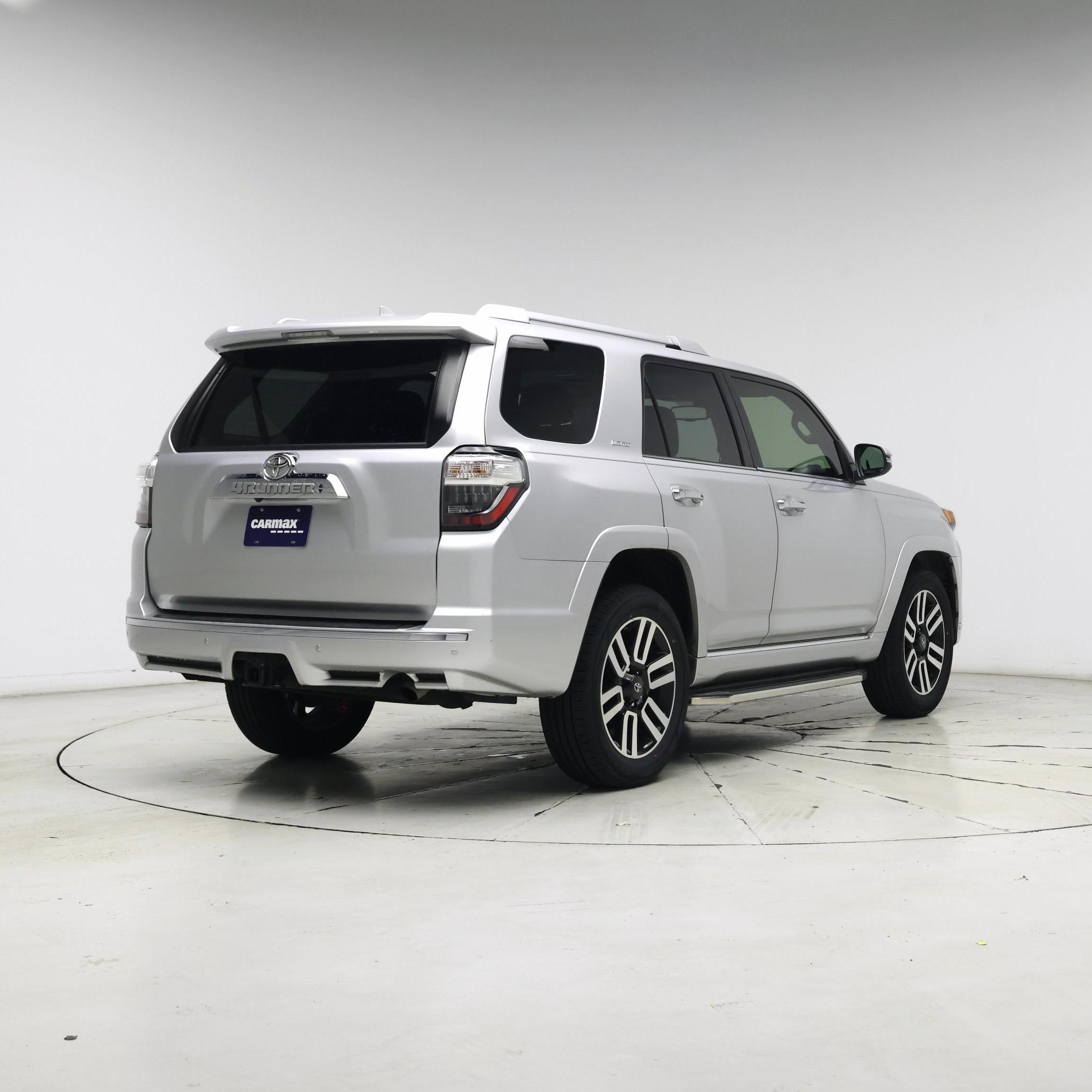 Thumbnail: 2020 Toyota 4Runner - 8