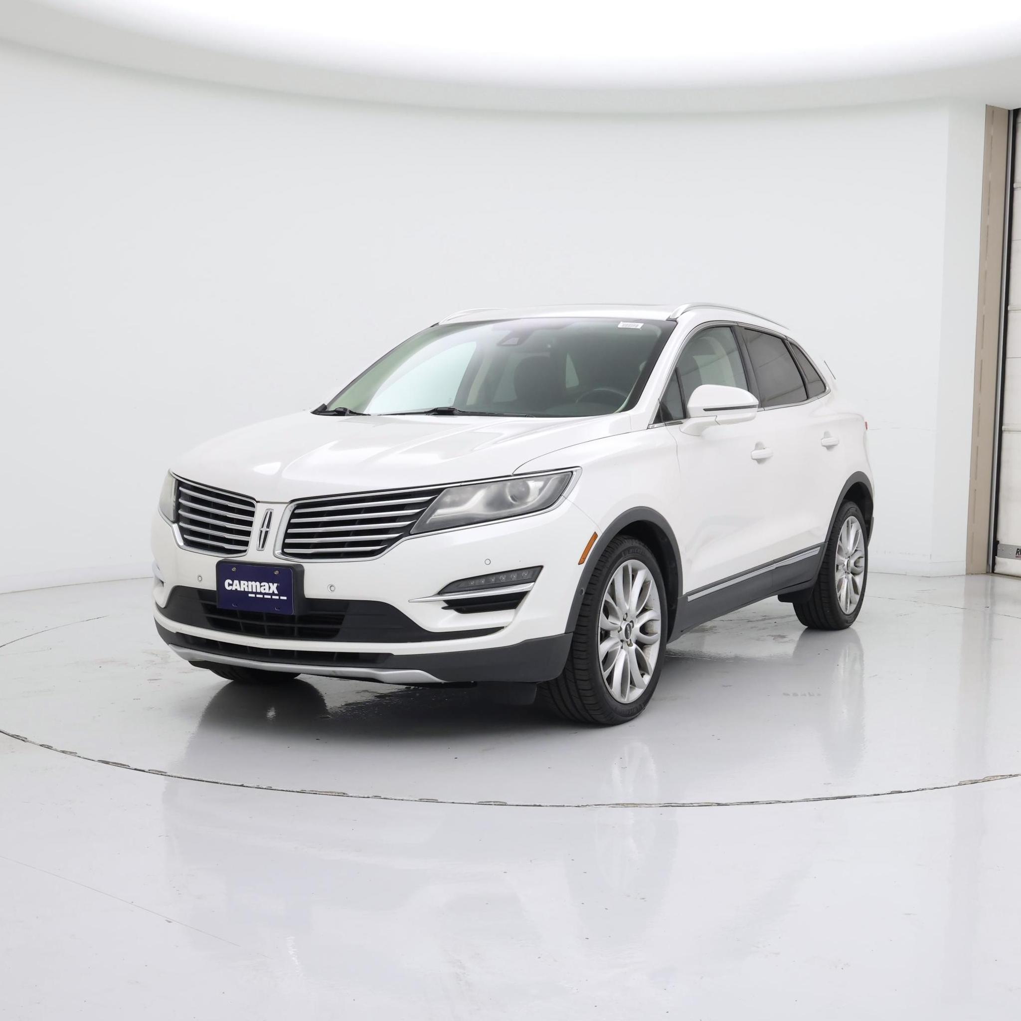 Thumbnail: 2015 Lincoln MKC - 4