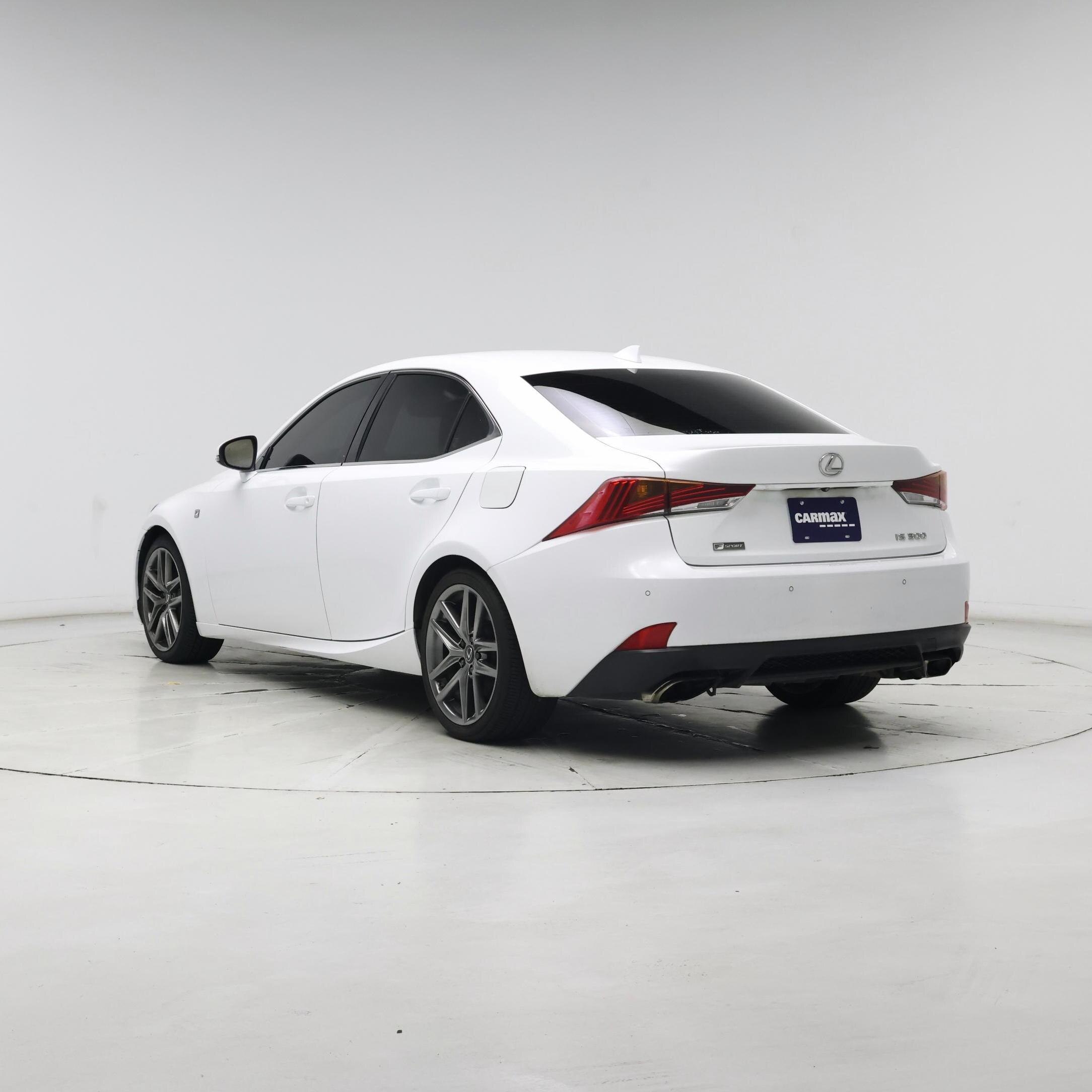 Thumbnail: 2020 Lexus IS - 2