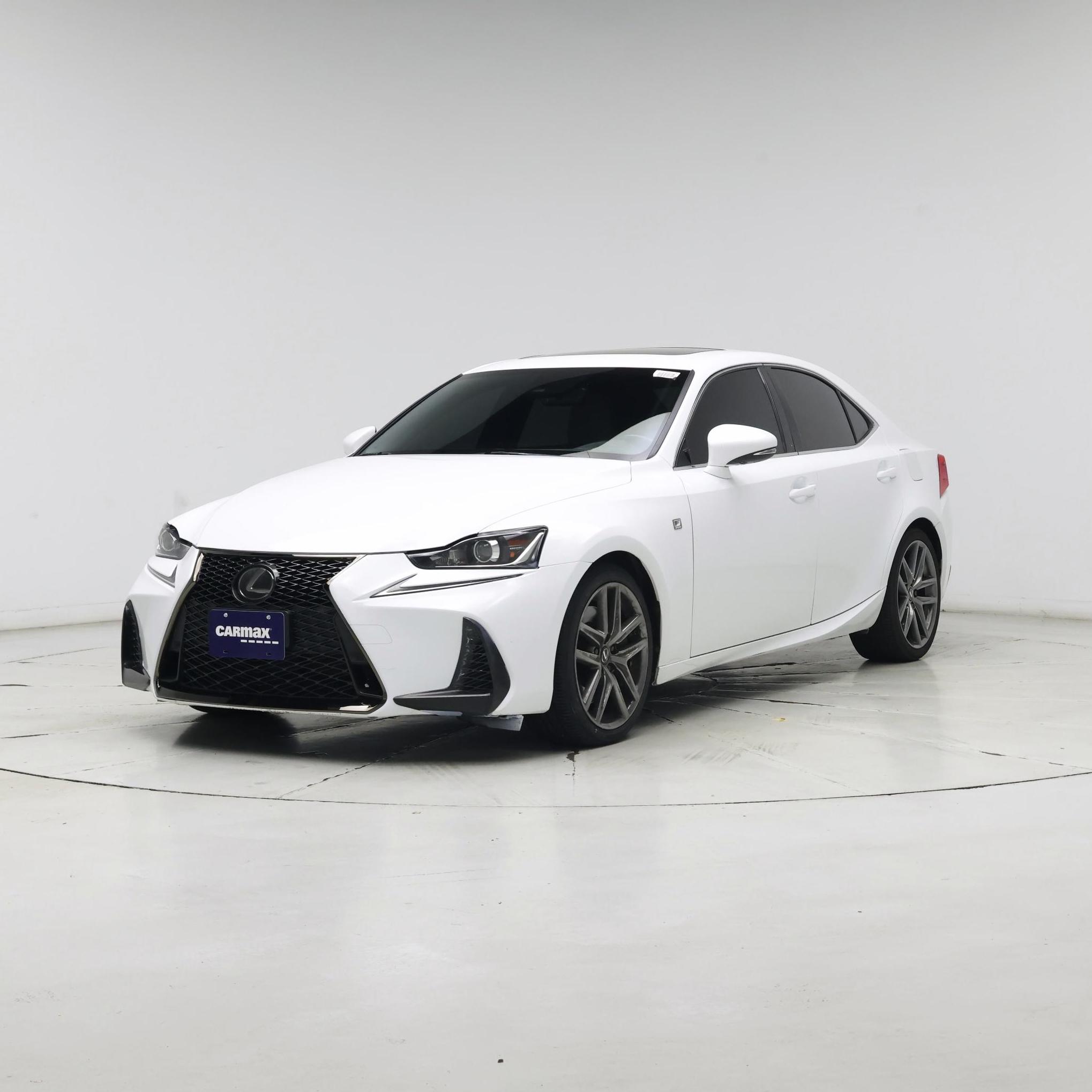 Thumbnail: 2020 Lexus IS - 4
