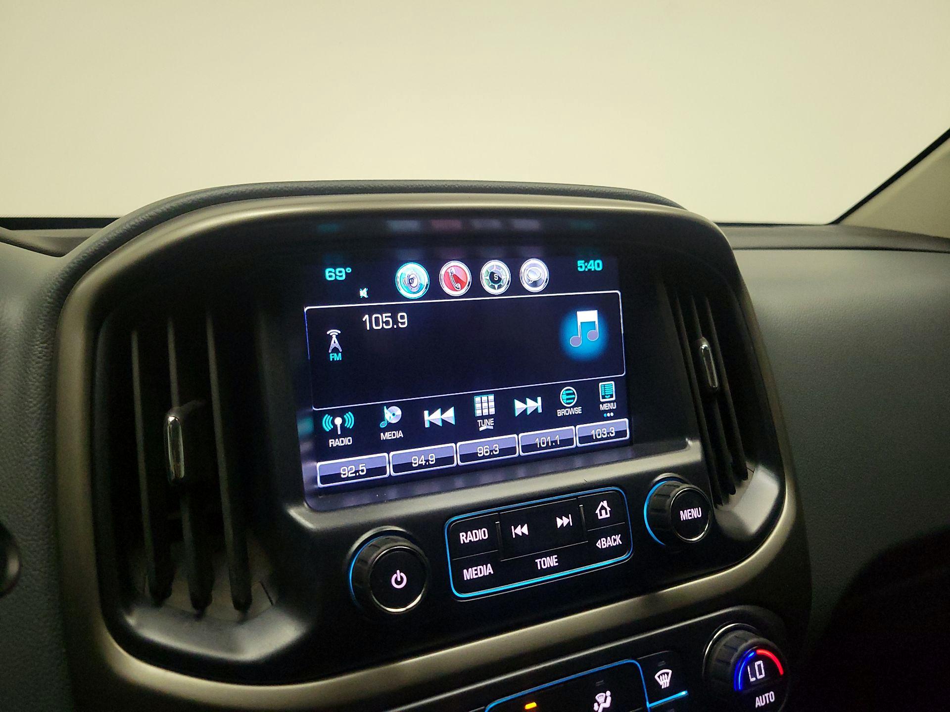 Thumbnail: 2016 Chevrolet Colorado - 15
