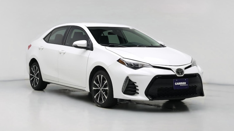 2018 Toyota Corolla SE Hero Image