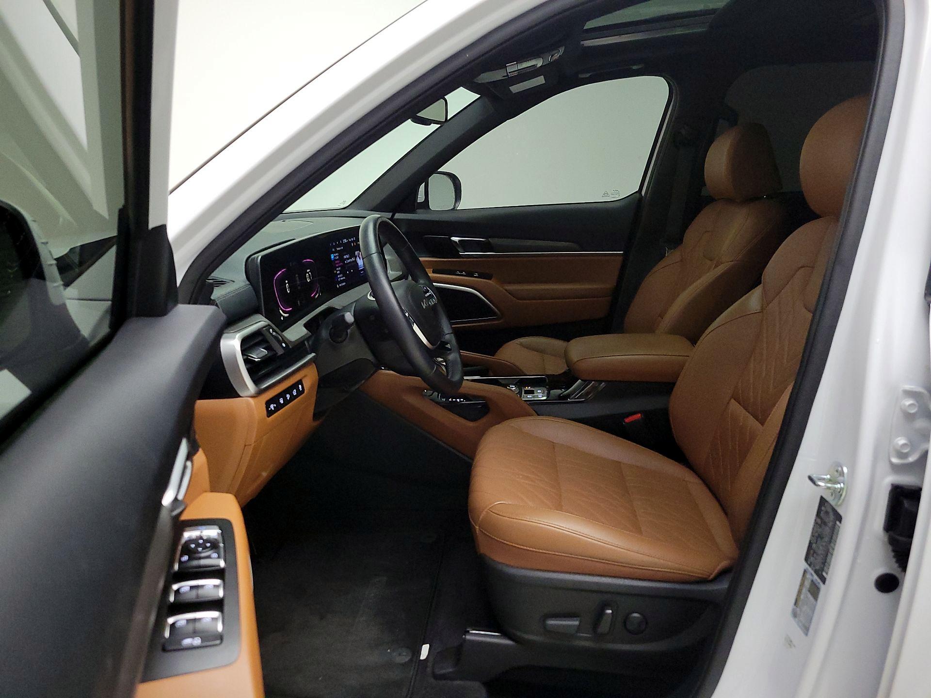 Thumbnail: 2024 Kia Telluride - 11