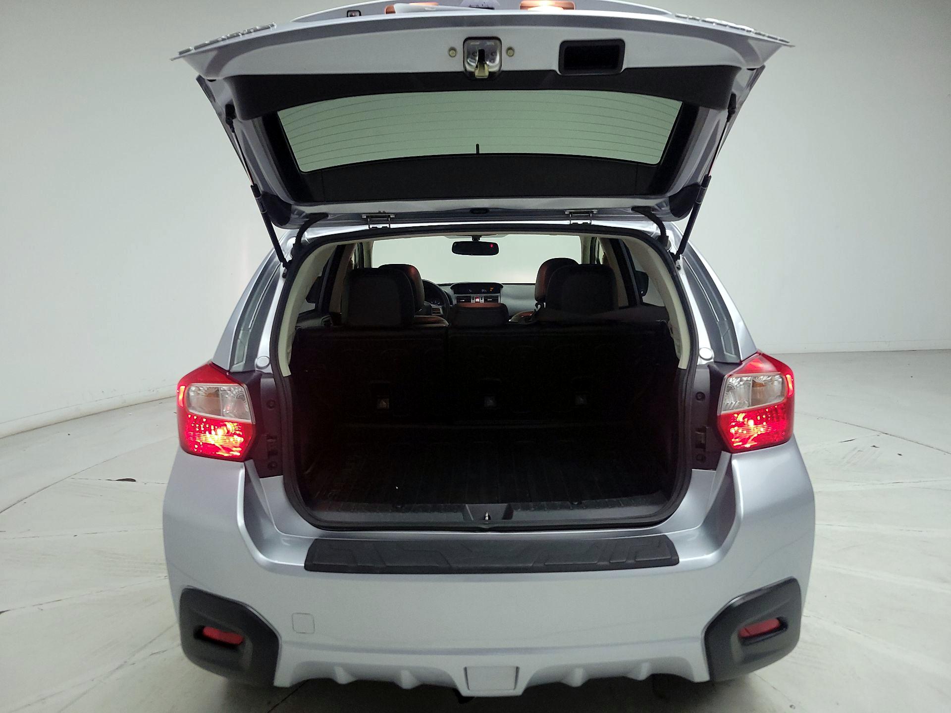 Thumbnail: 2014 Subaru XV Crosstrek - 19