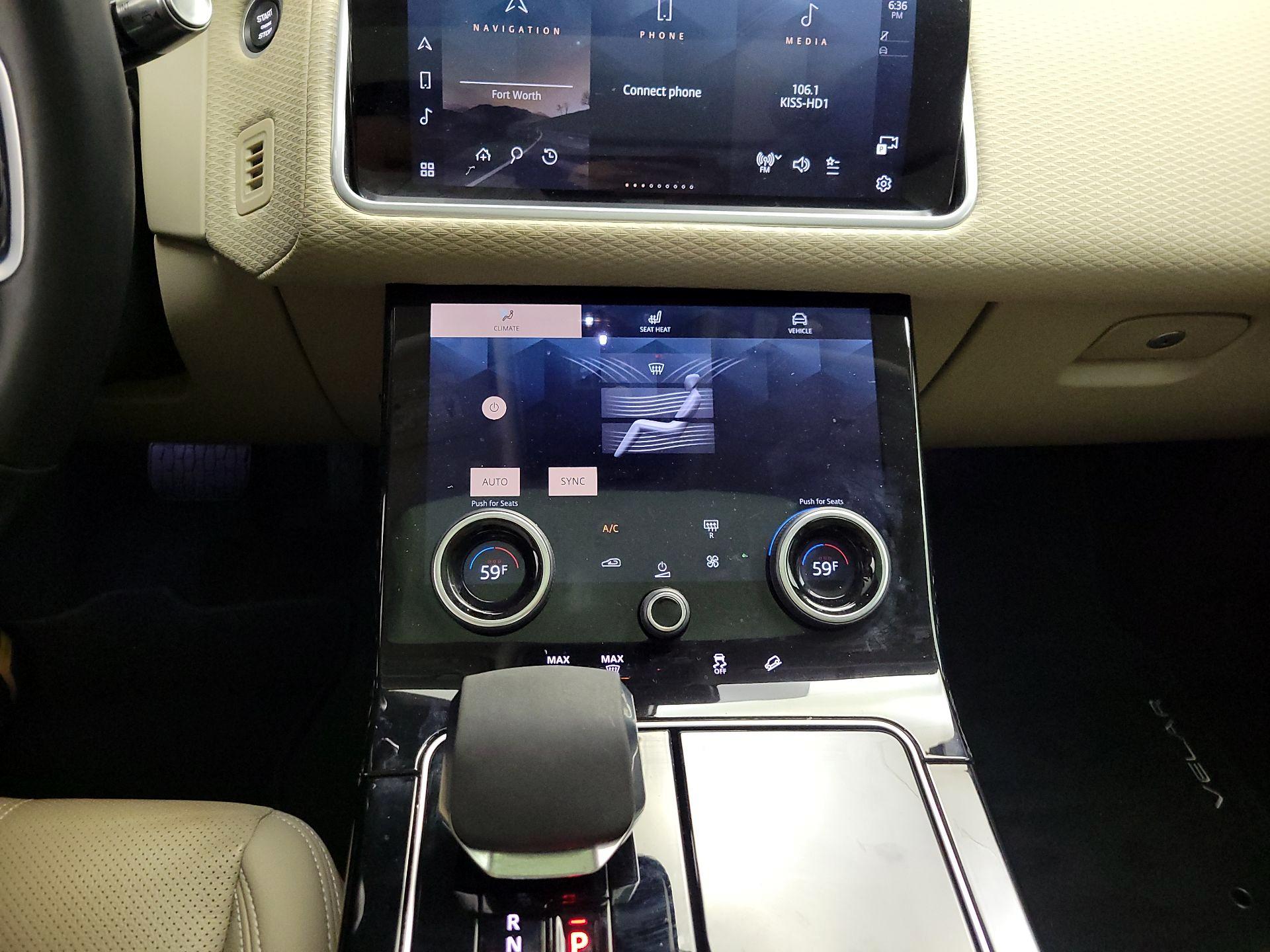Thumbnail: 2021 Land Rover Range Rover Velar - 17