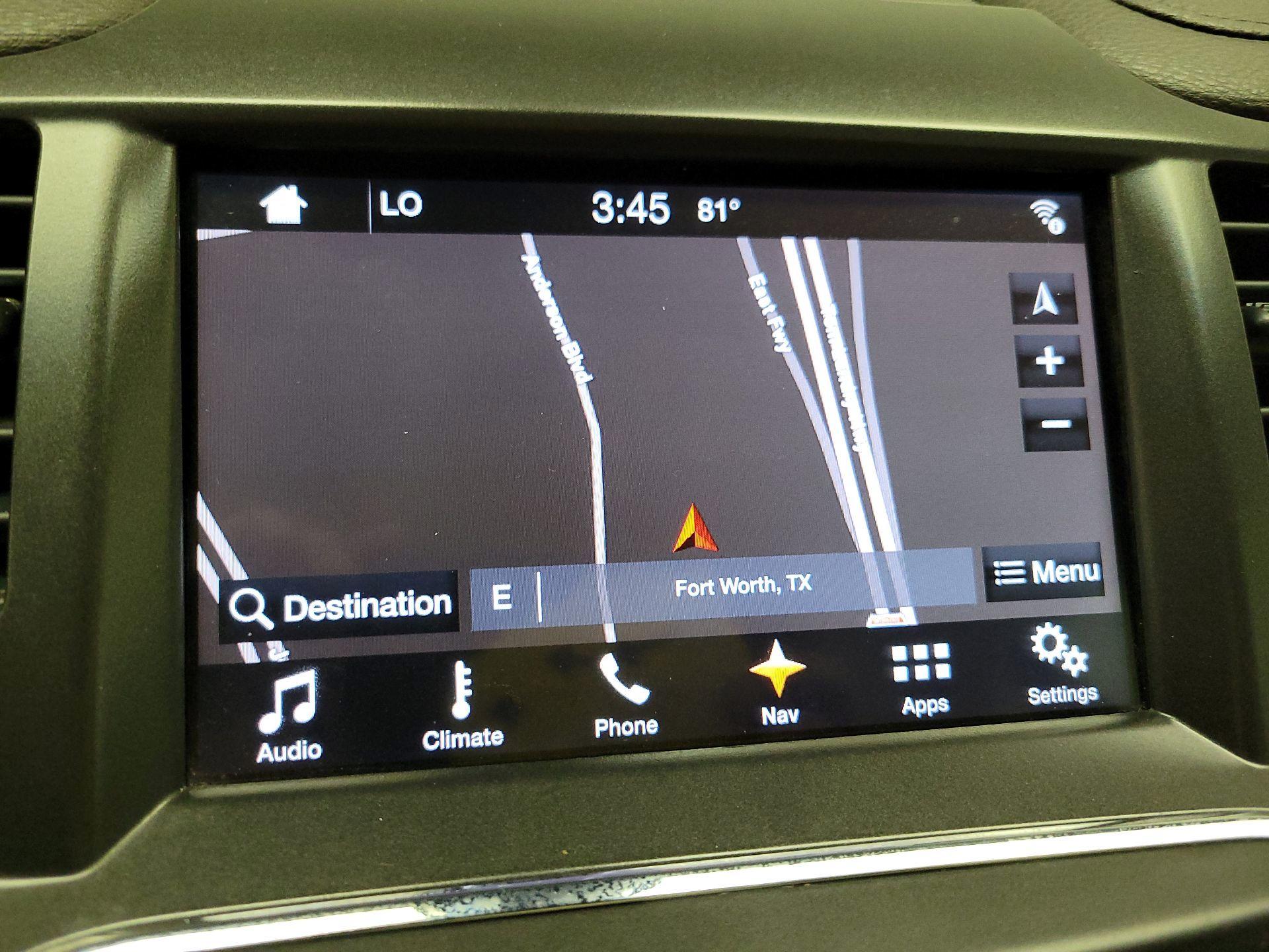 Thumbnail: 2016 Lincoln MKS - 14