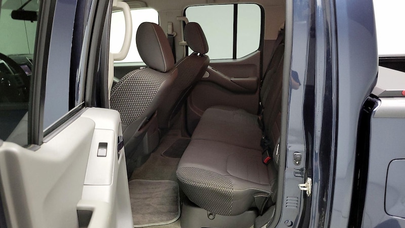 2018 Nissan Frontier Desert Runner 19