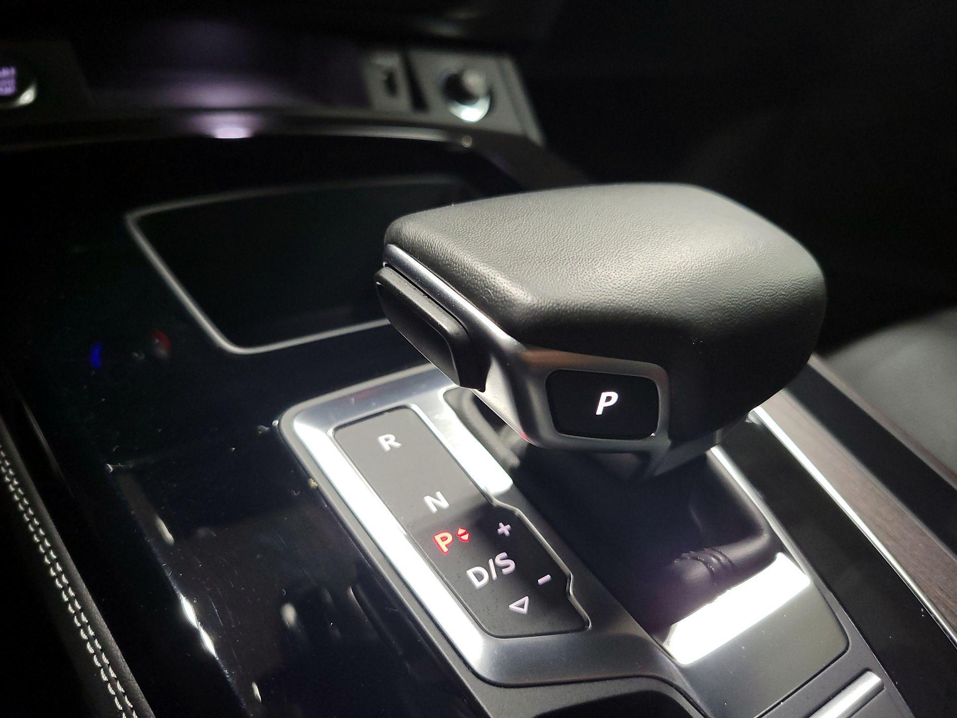Thumbnail: 2023 Audi Q5 - 16