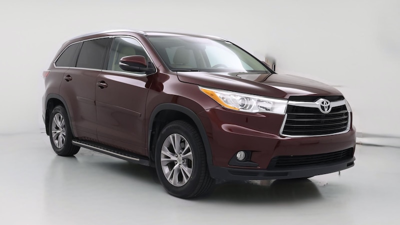 2015 Toyota Highlander XLE Hero Image