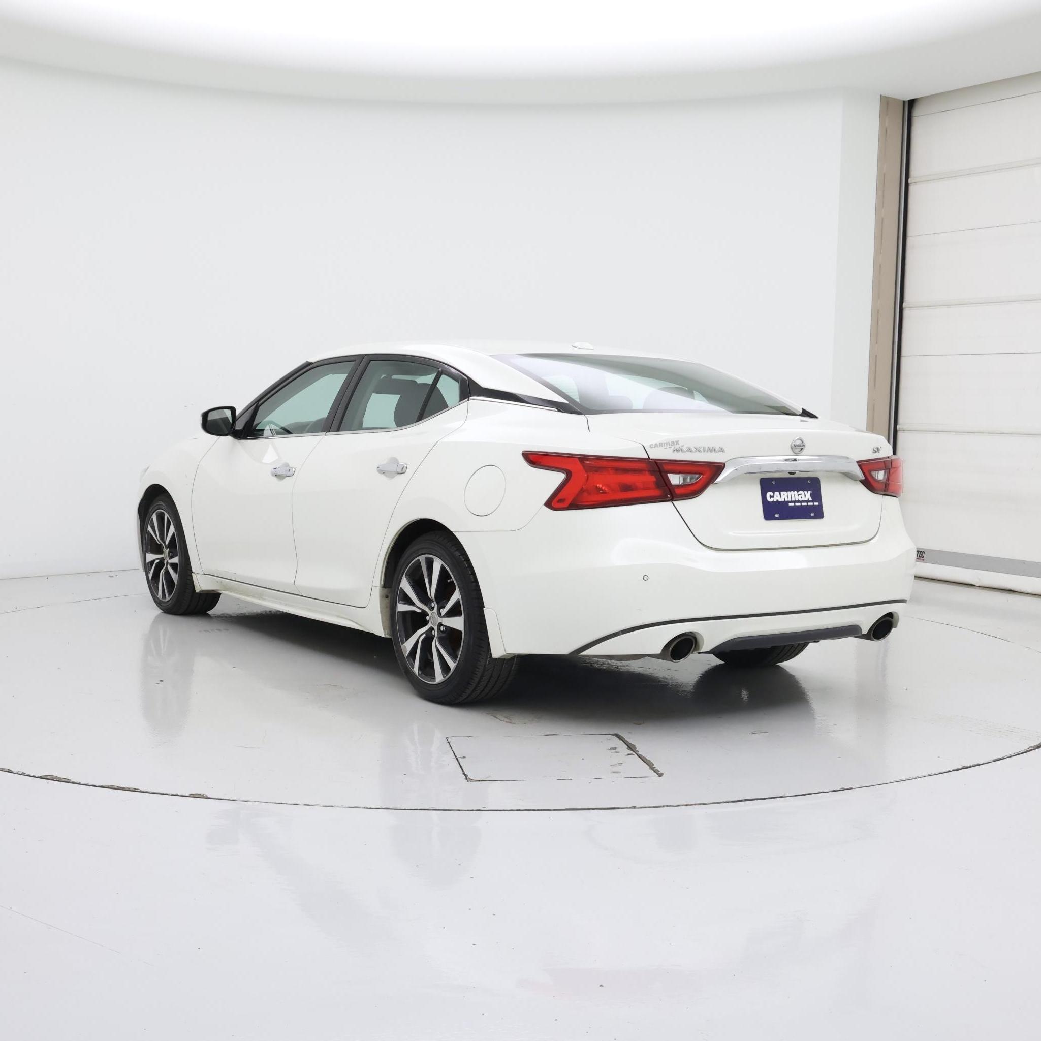 Thumbnail: 2017 Nissan Maxima - 2