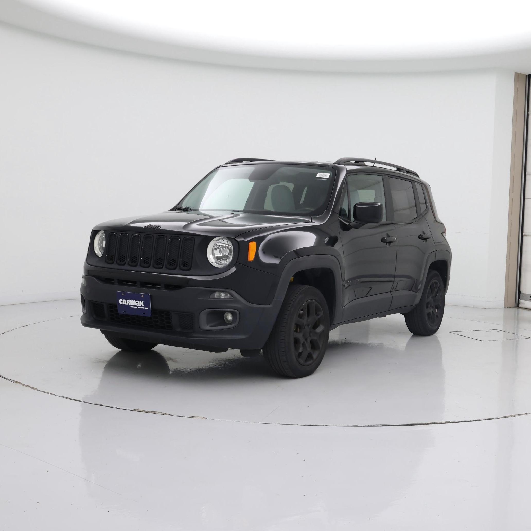 Thumbnail: 2015 Jeep Renegade - 4