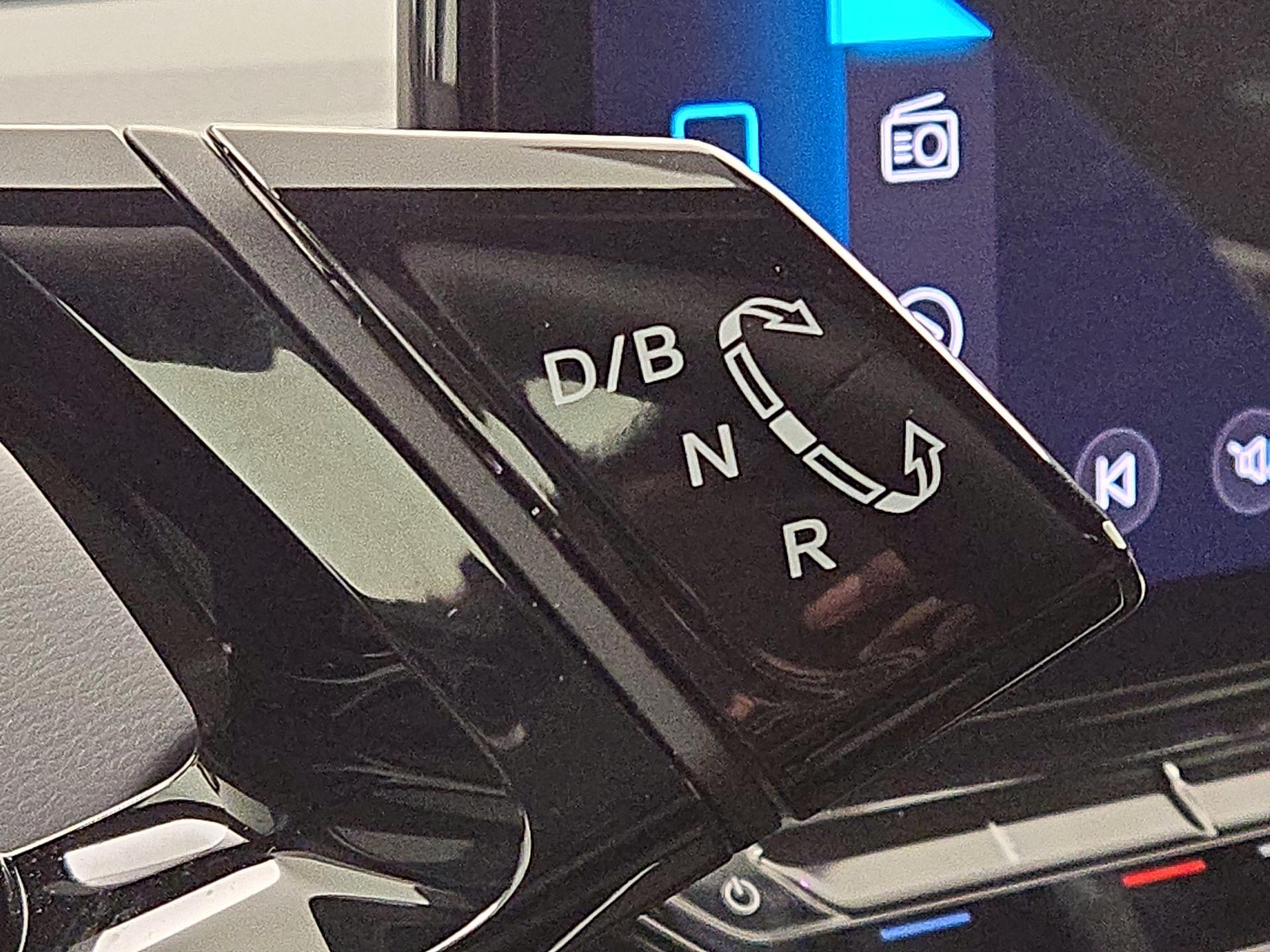 Thumbnail: 2023 Volkswagen ID.4 - 18