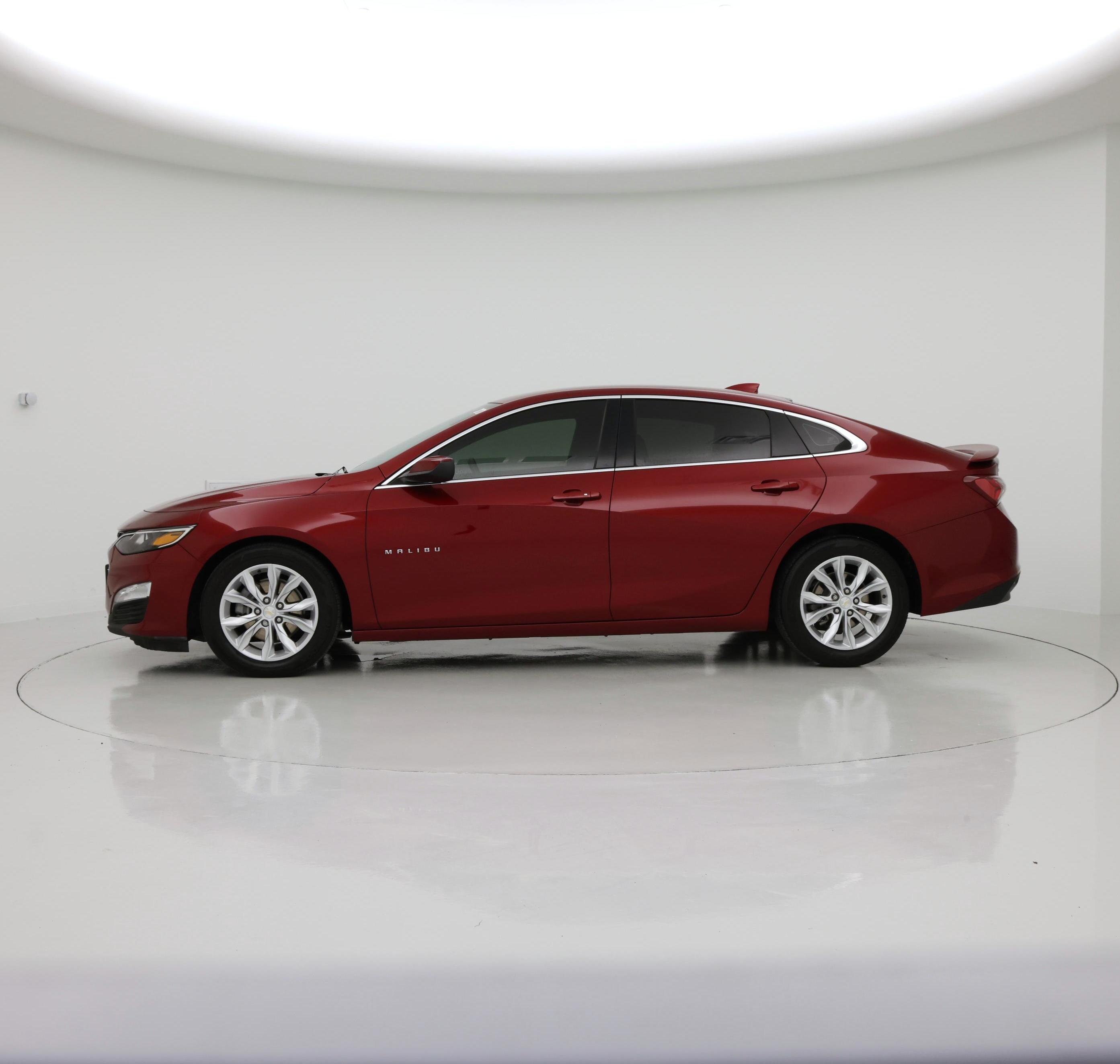 Thumbnail: 2021 Chevrolet Malibu - 3