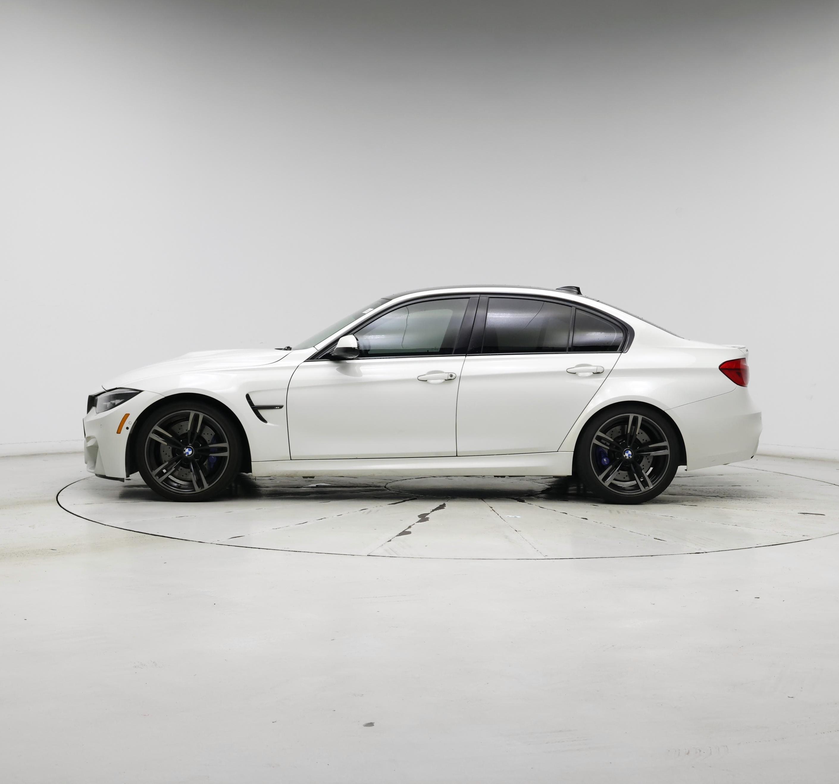 Thumbnail: 2018 BMW M3 - 3