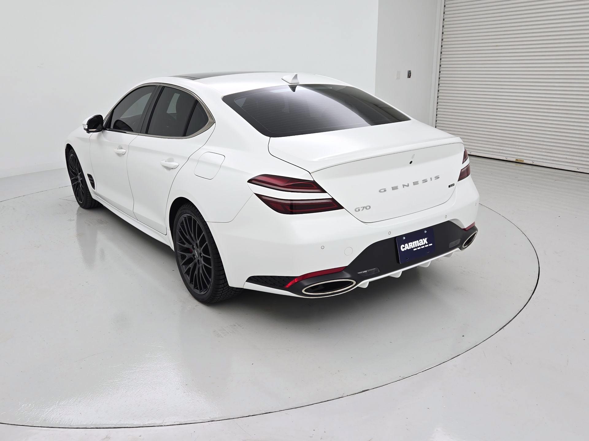 Thumbnail: 2022 Genesis G70 - 7