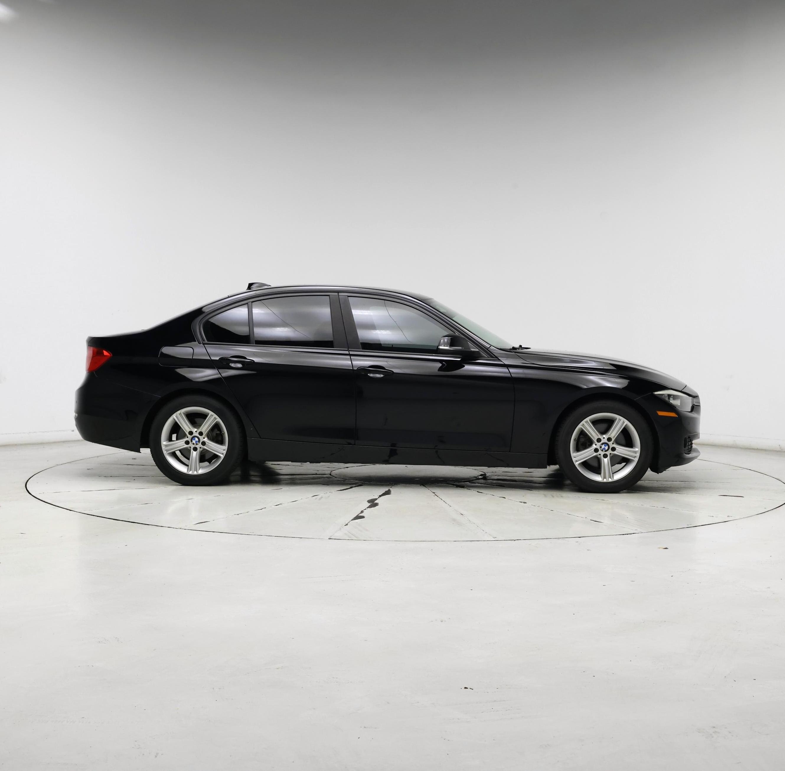 Thumbnail: 2015 BMW 3 Series - 7