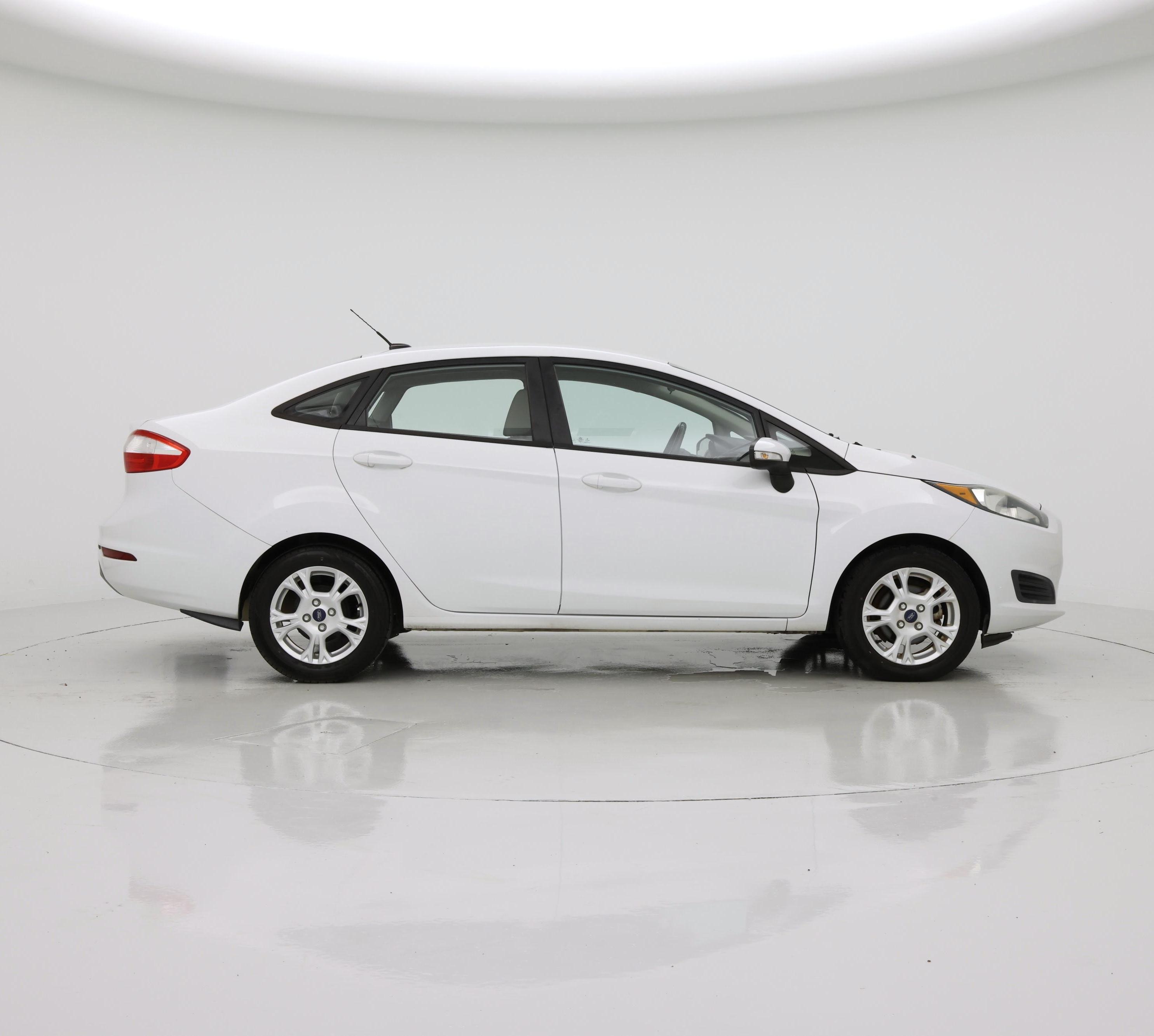 Thumbnail: 2015 Ford Fiesta - 7