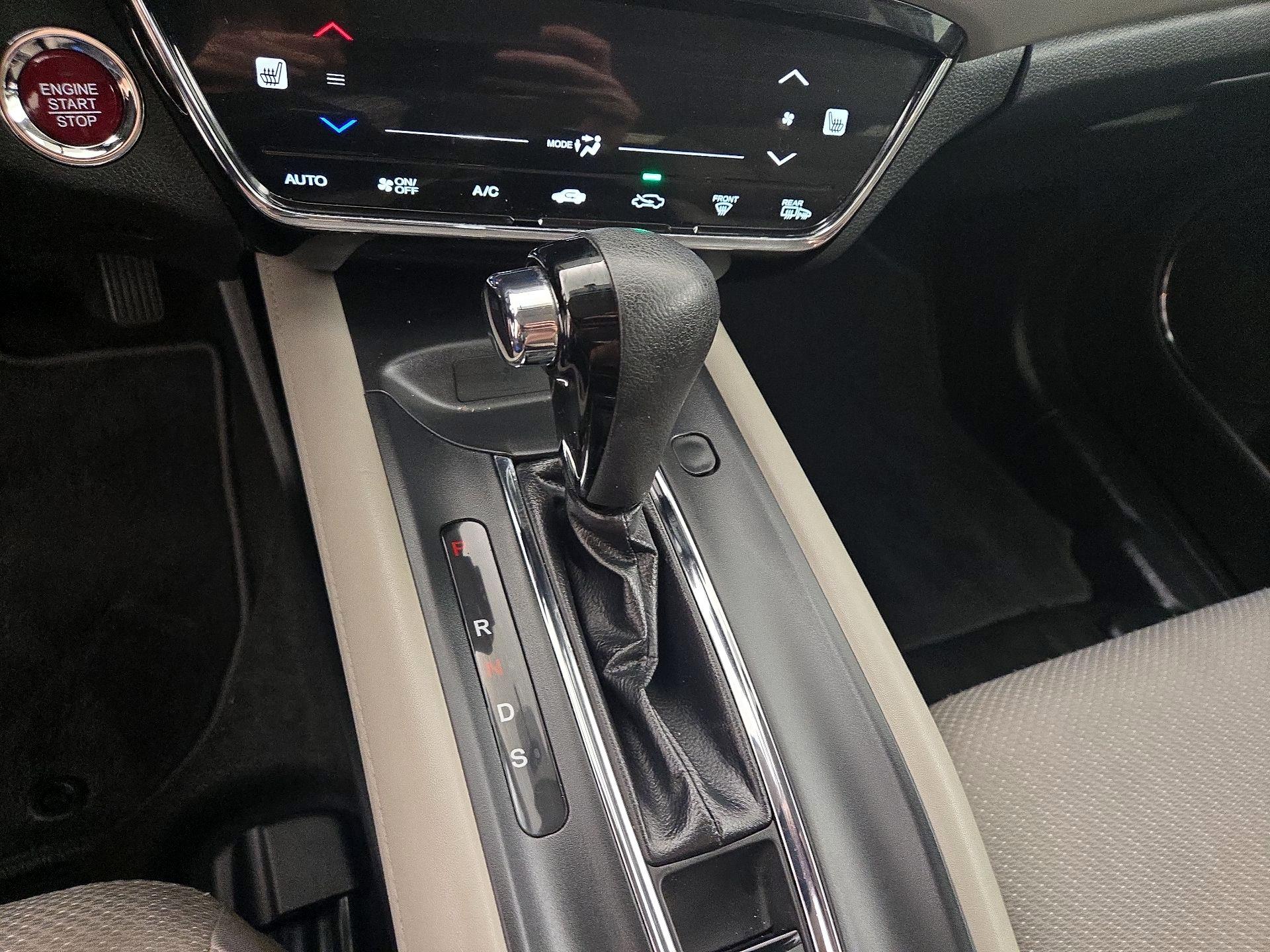 Thumbnail: 2017 Honda HR-V - 17
