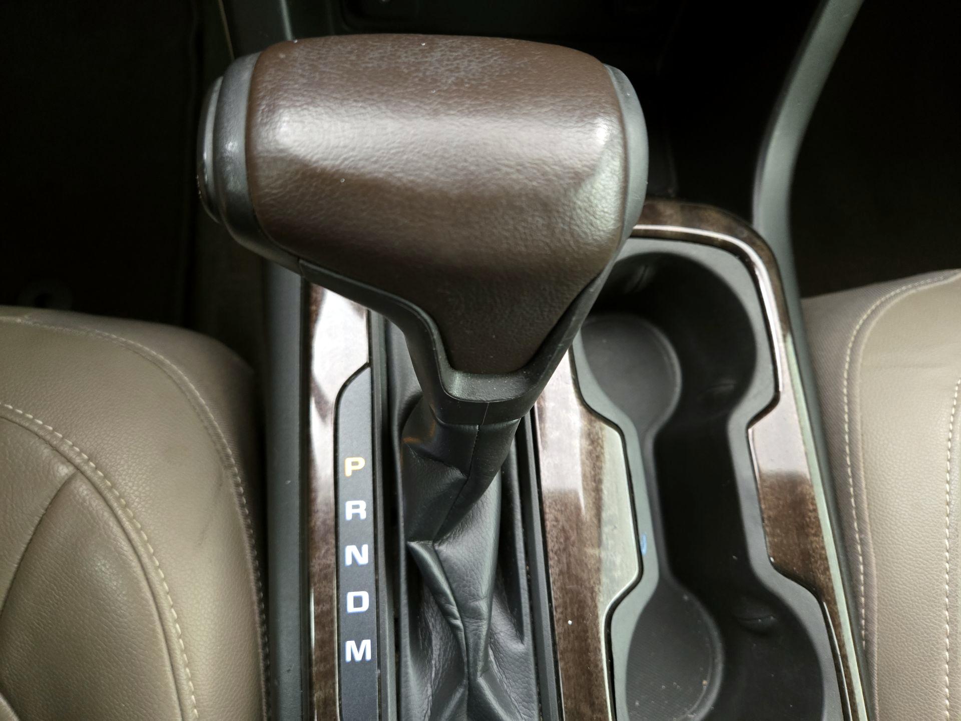 Thumbnail: 2016 GMC Canyon - 17